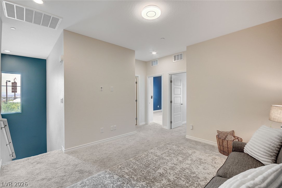 600 North Carriage Hill Drive 1039