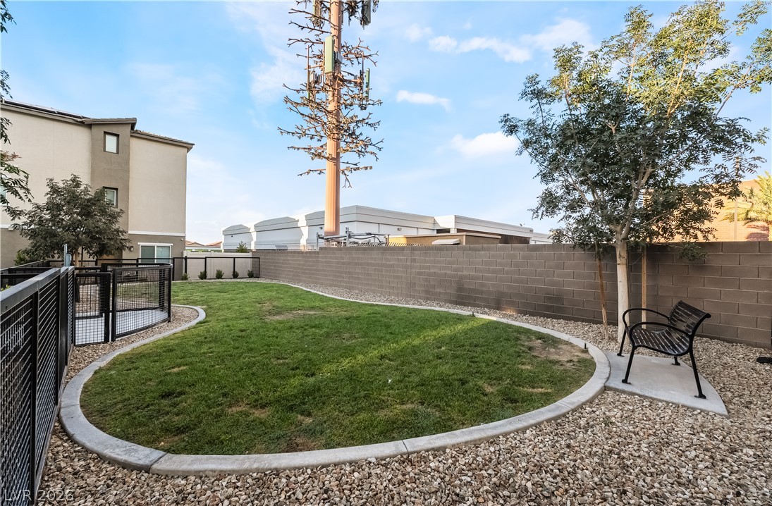 6818 Truffle Gray Street
