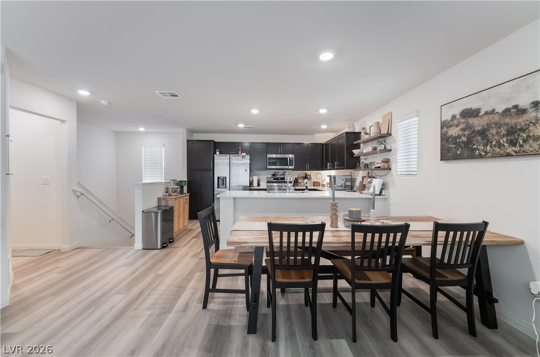 6818 Truffle Gray Street