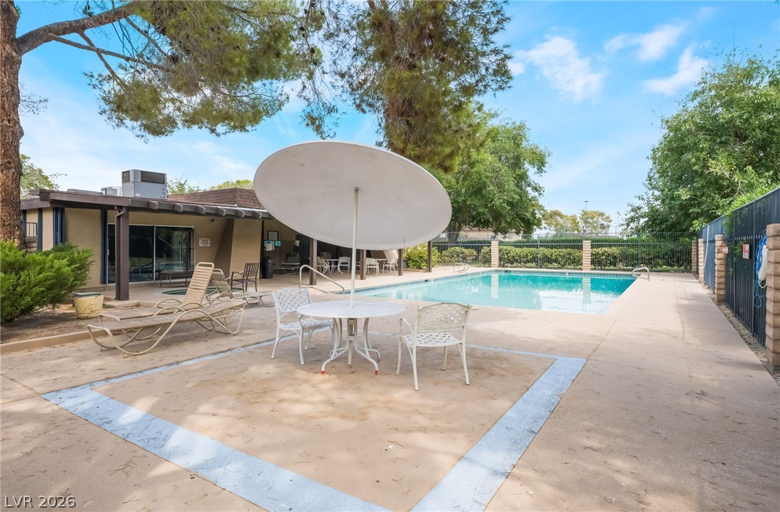 6135 Meadowgrass Lane