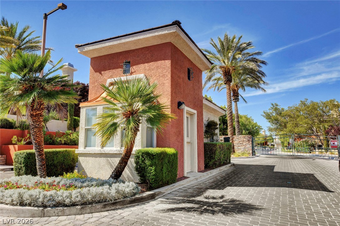 10730 Amber Ridge Drive 104