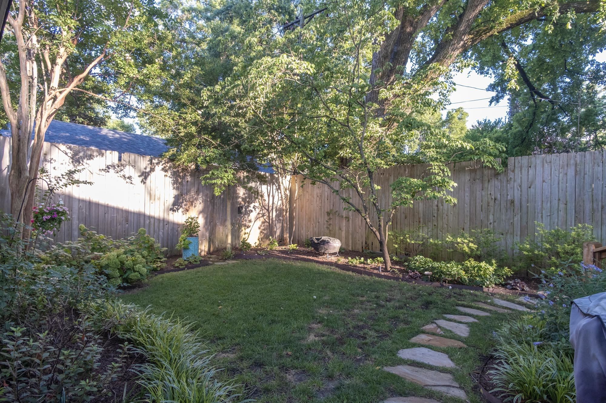 324 BUENA VISTA PL
