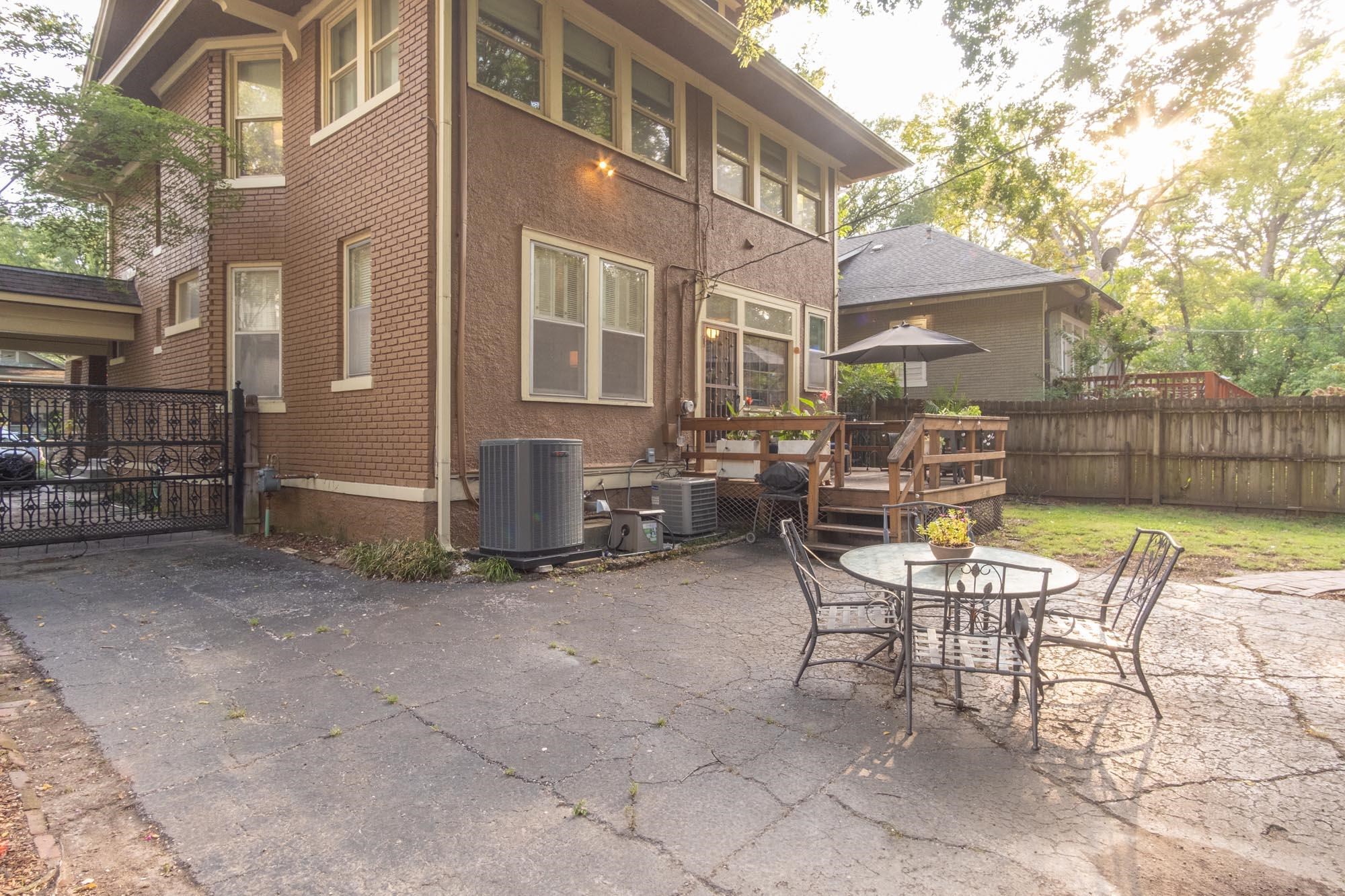 1406 VINTON AVE