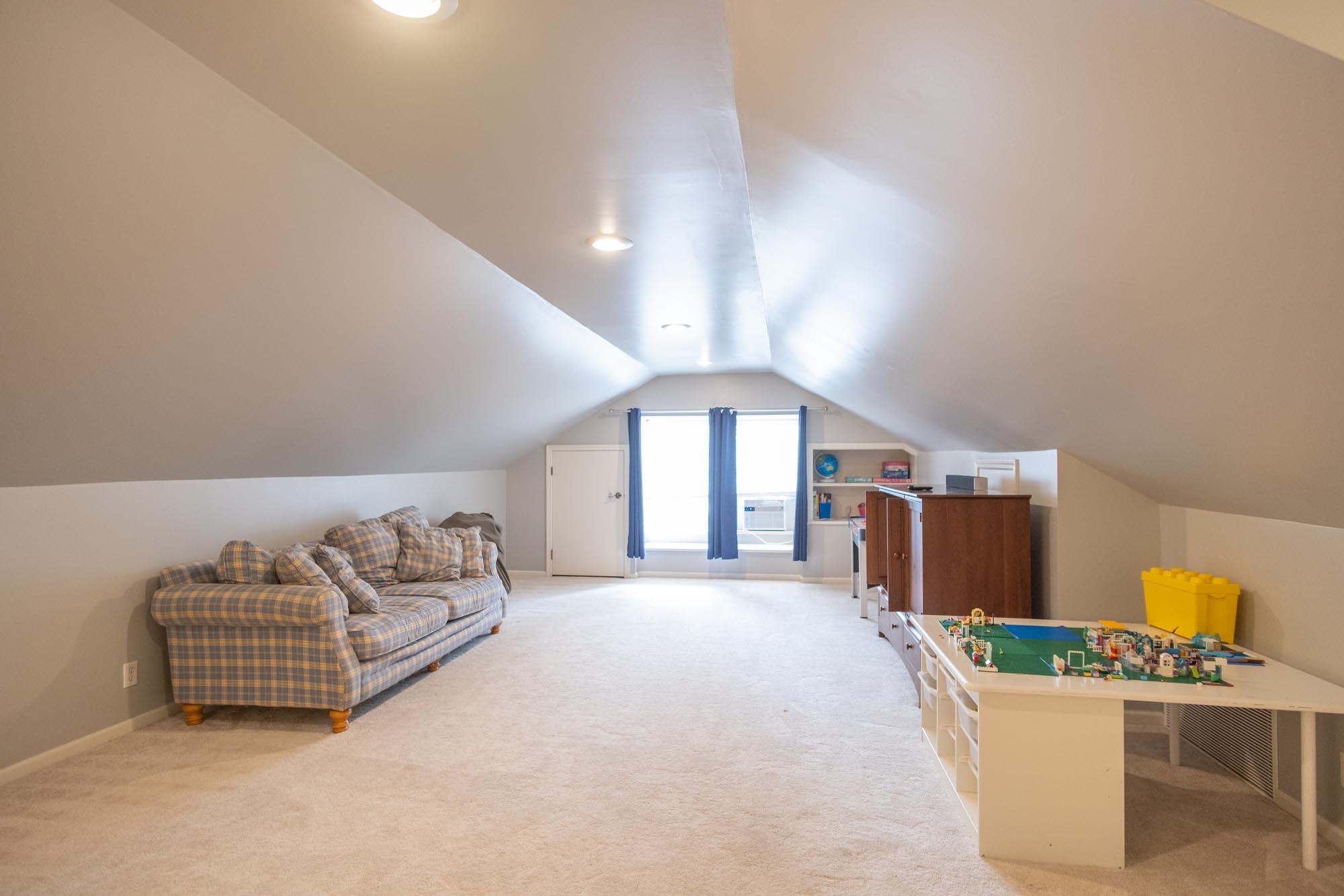 5314 KEATSWOOD DR