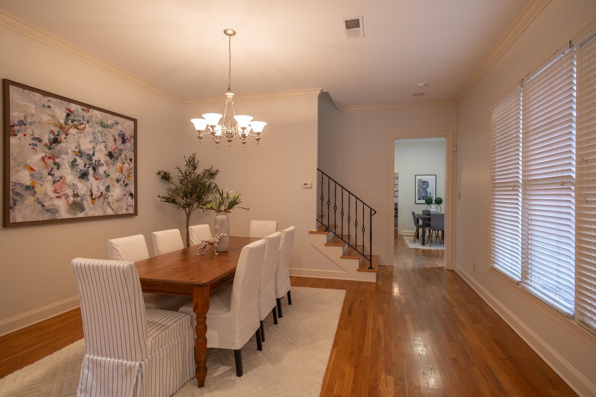 556 RIENZI DR