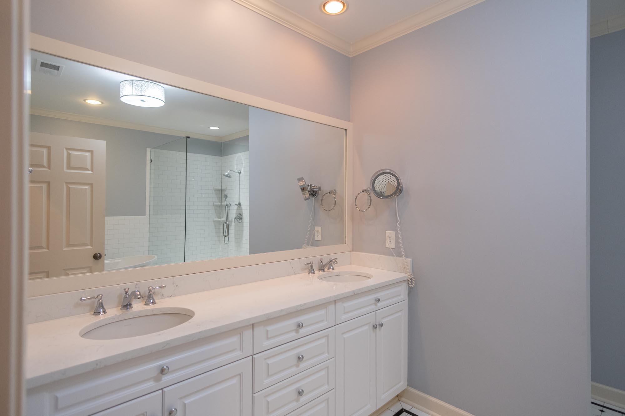 556 RIENZI DR