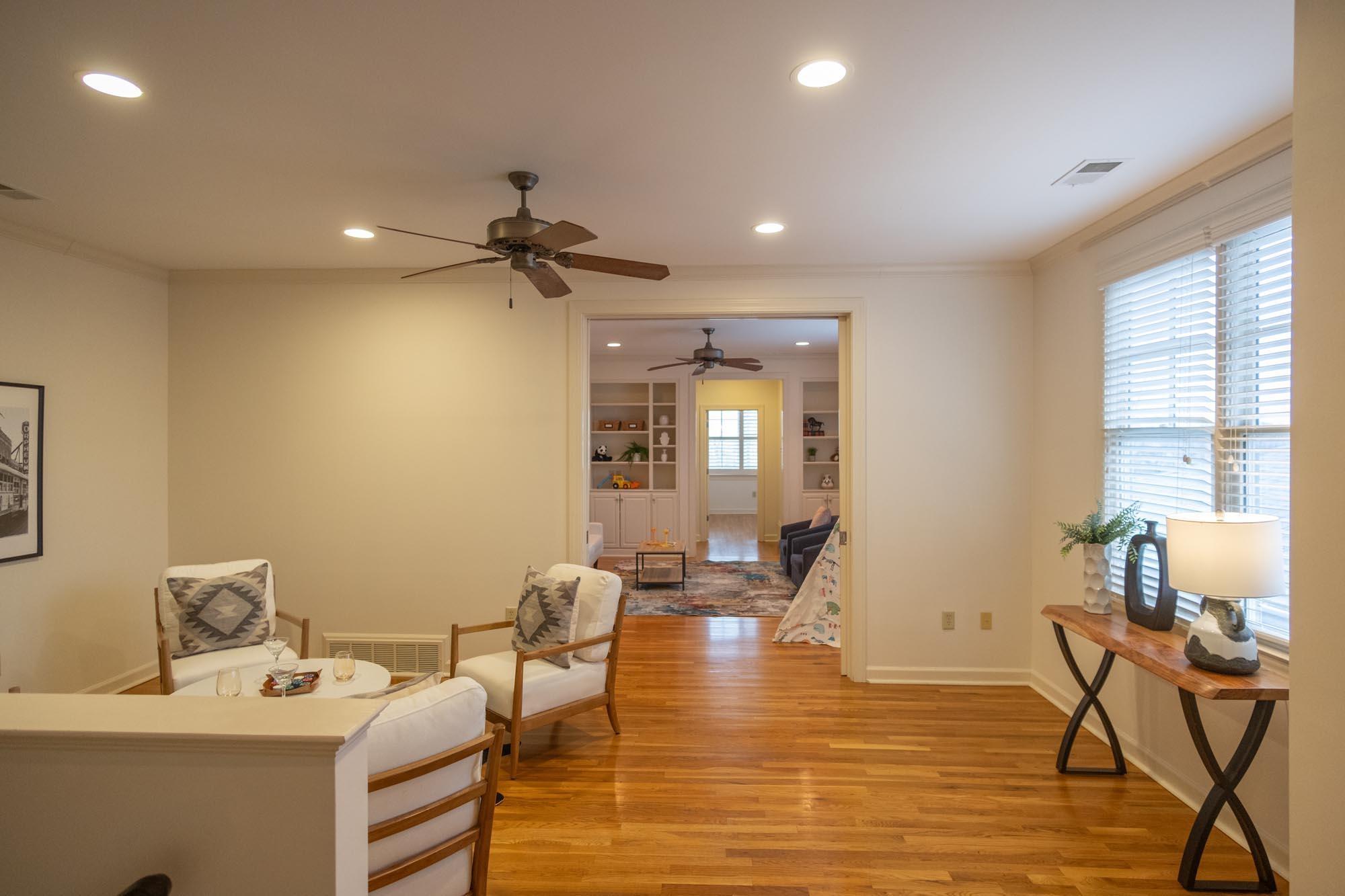 556 RIENZI DR
