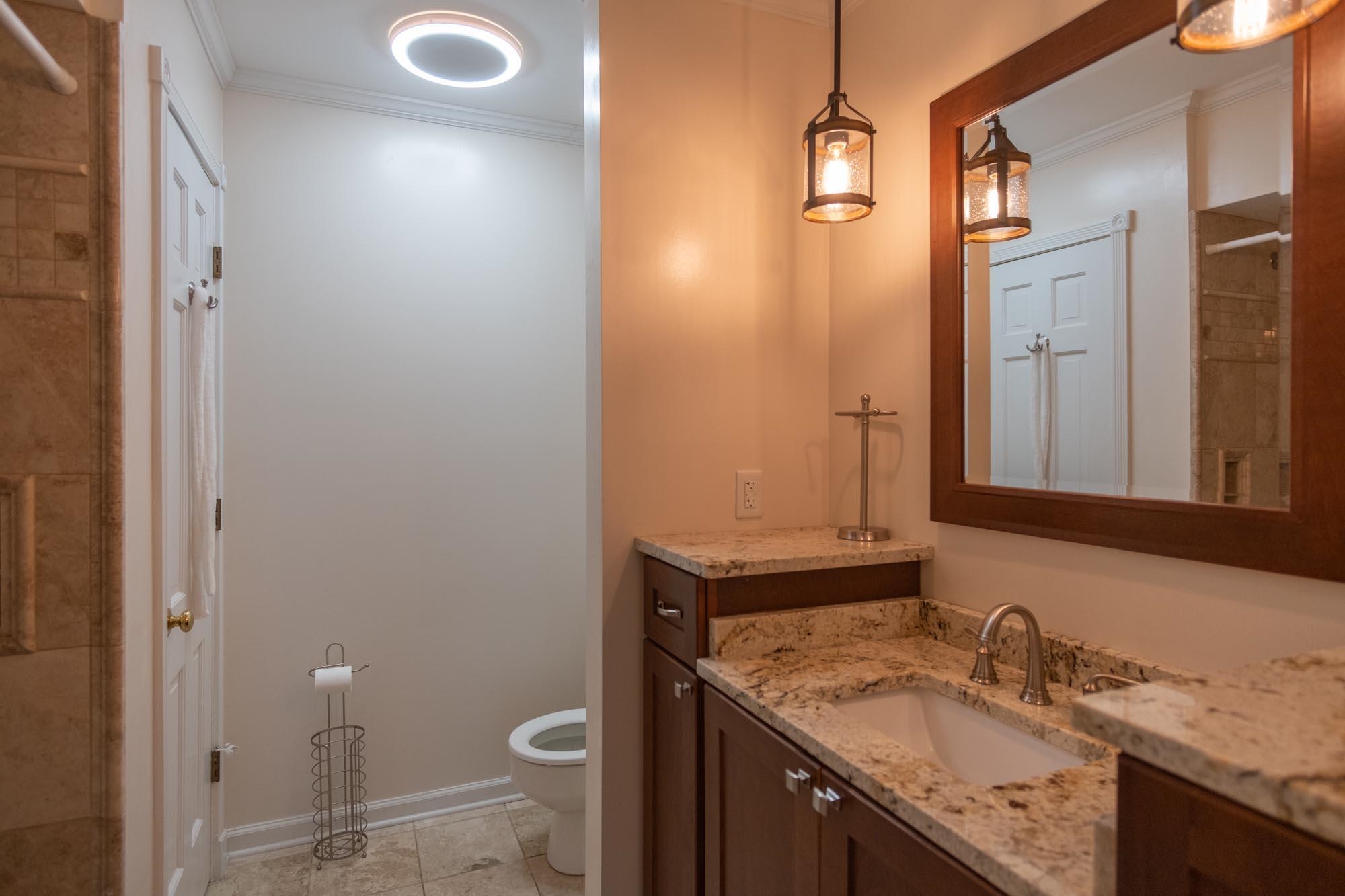 6737 HICKORY CREST CV