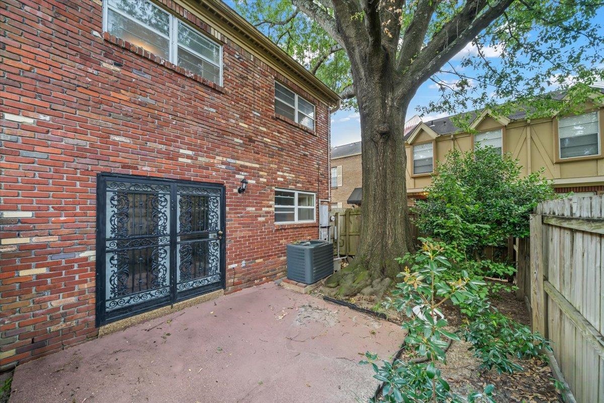 875 S YATES RD Unit: 4