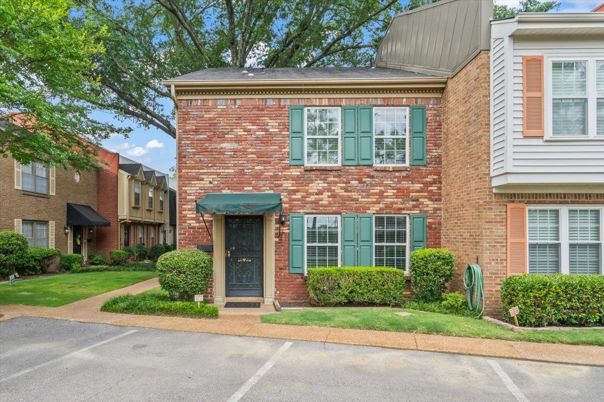 875 S YATES RD Unit: 4