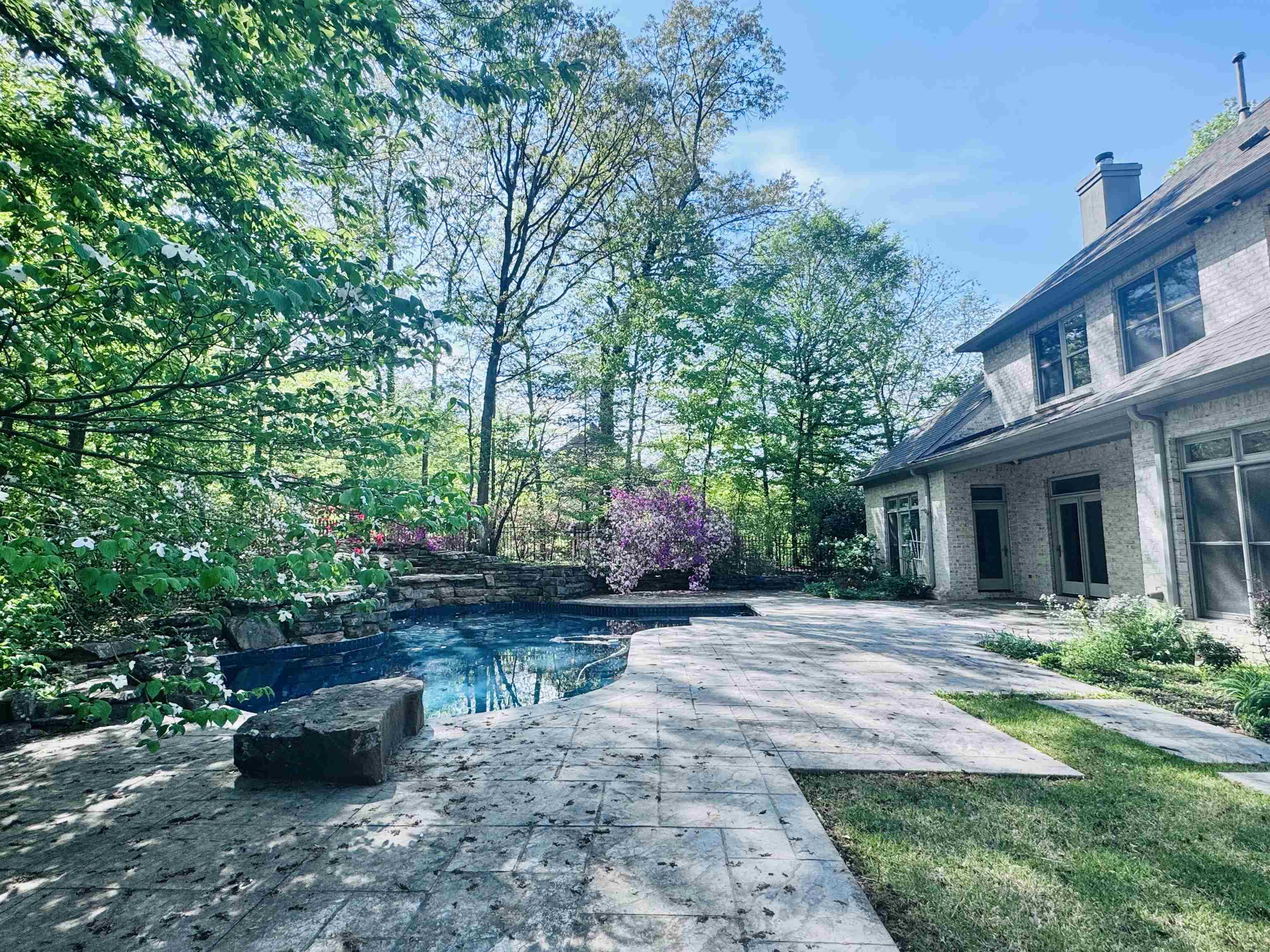 9189 RANDLE VALLEY RD