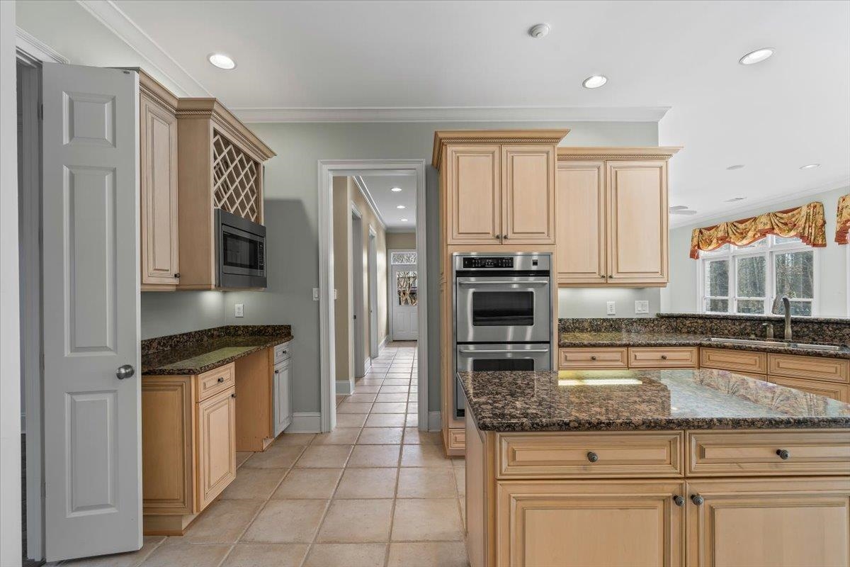 9189 RANDLE VALLEY RD