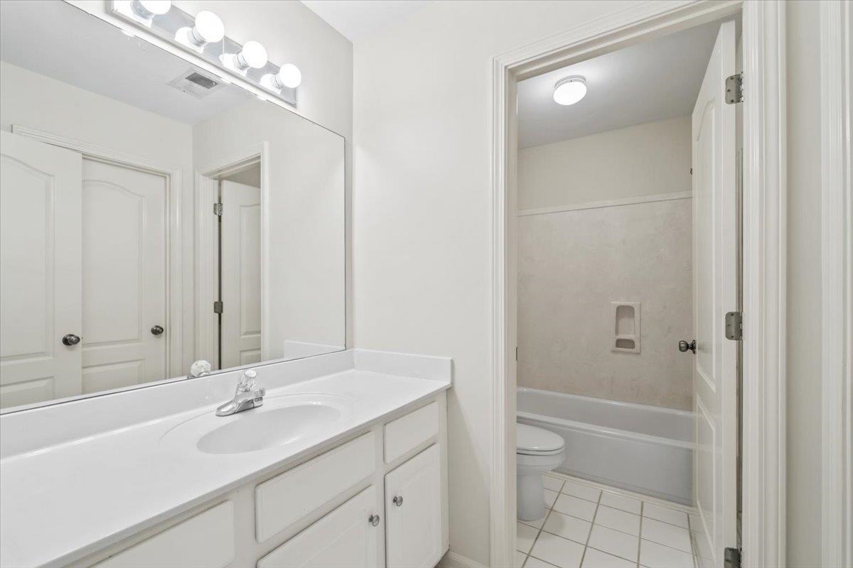 1671 FORSYTHE TRAIL TRL