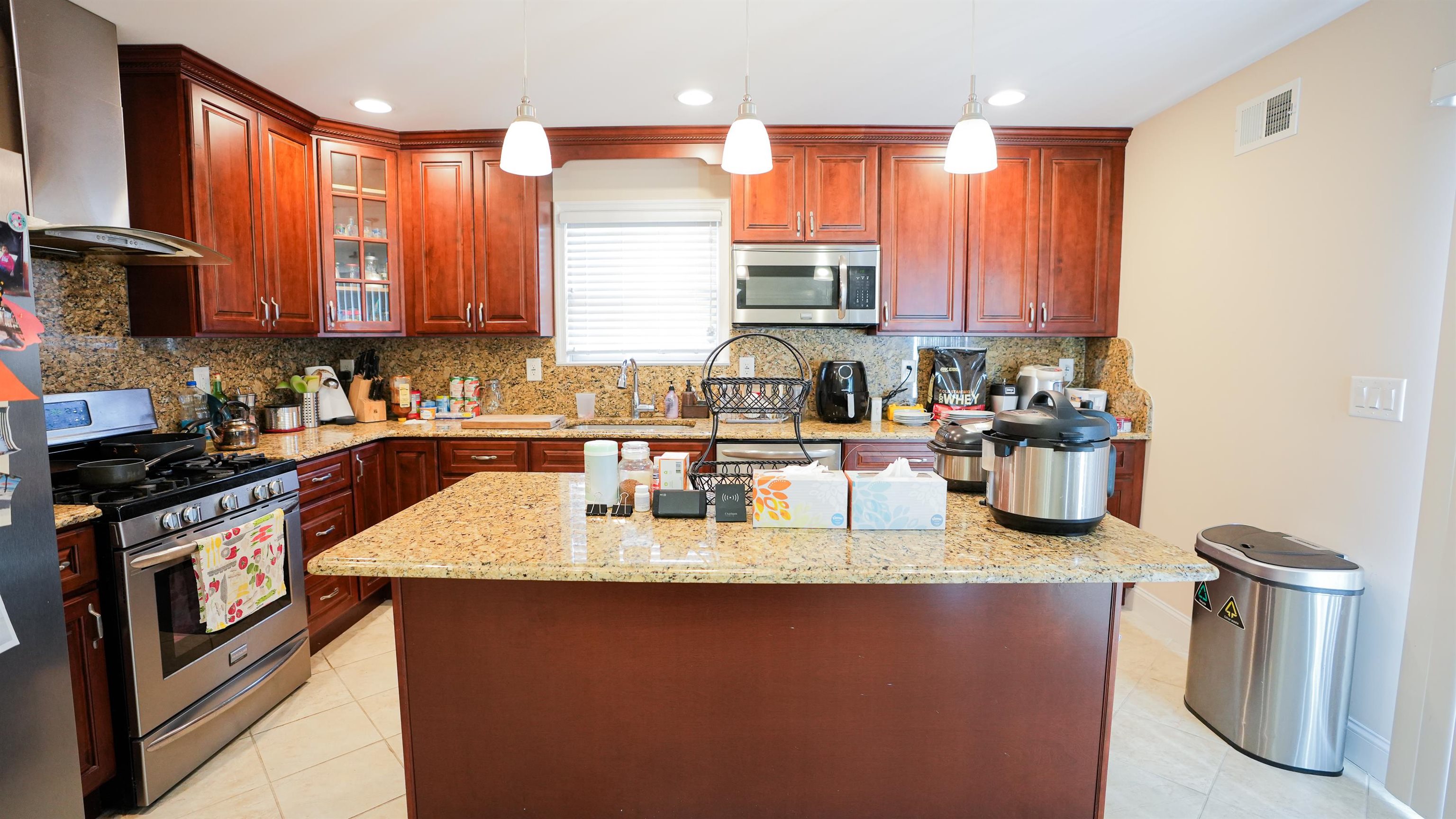 777 1ST ST Unit: A
