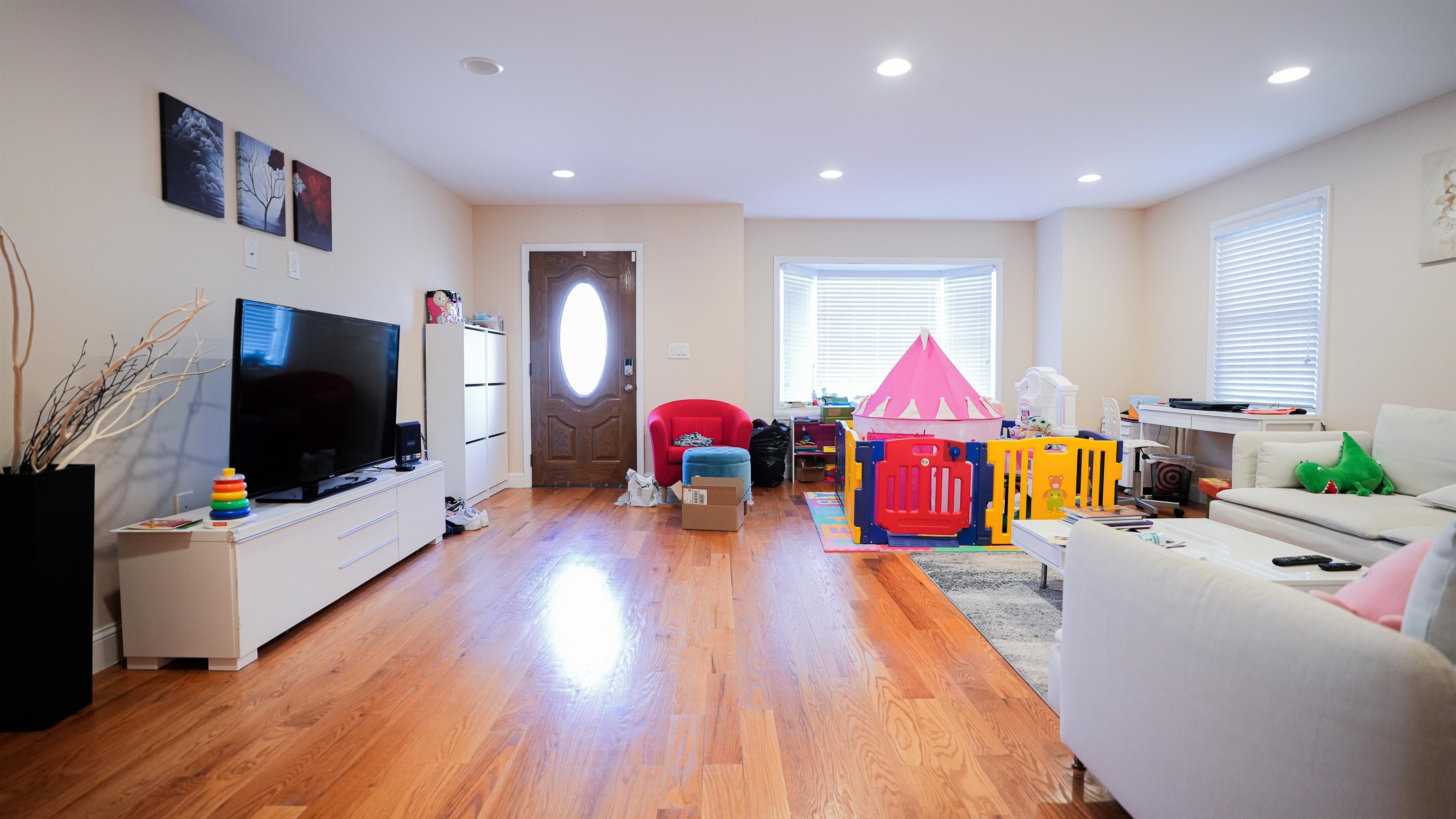 777 1ST ST Unit: A
