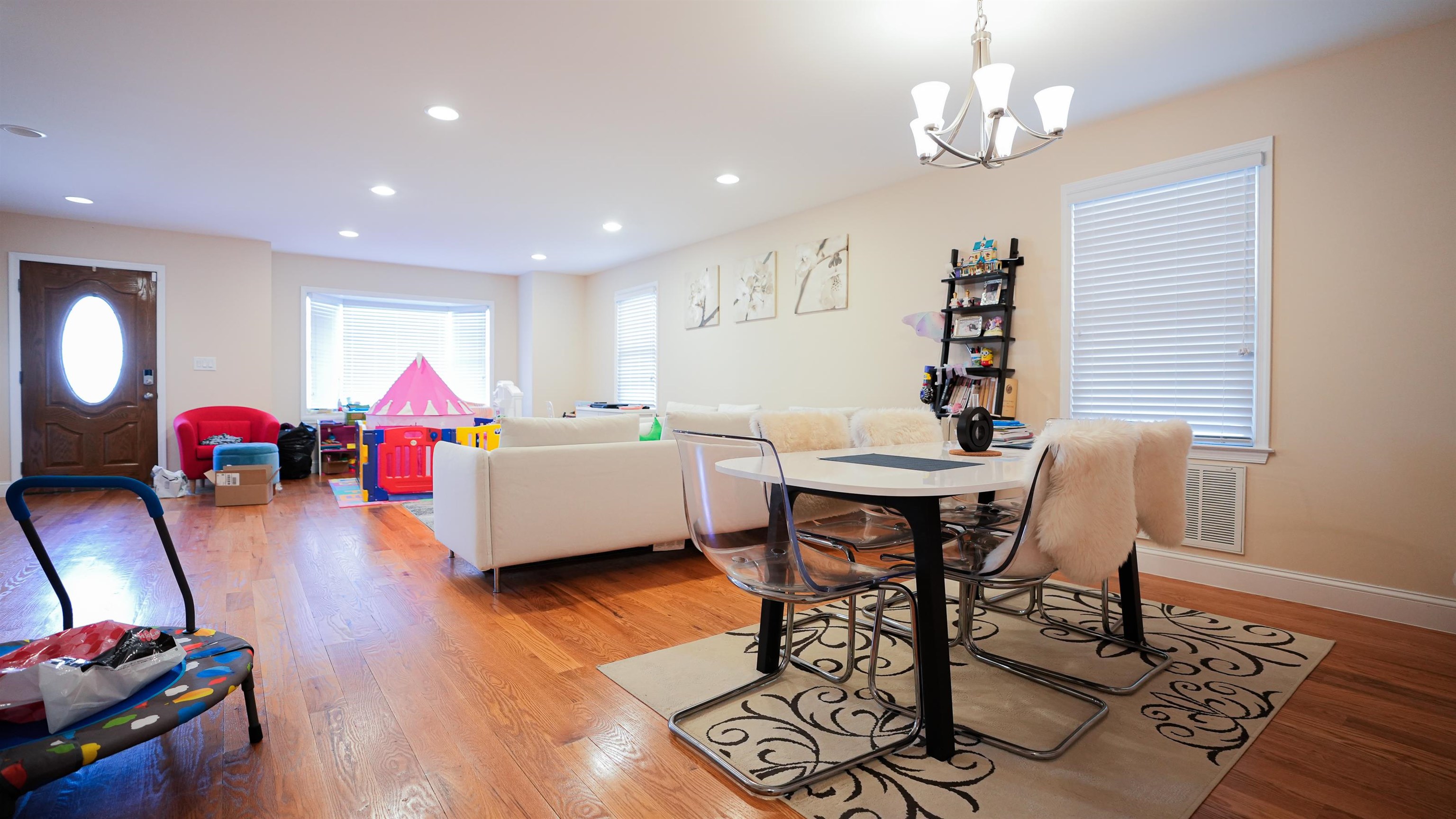 777 1ST ST Unit: A