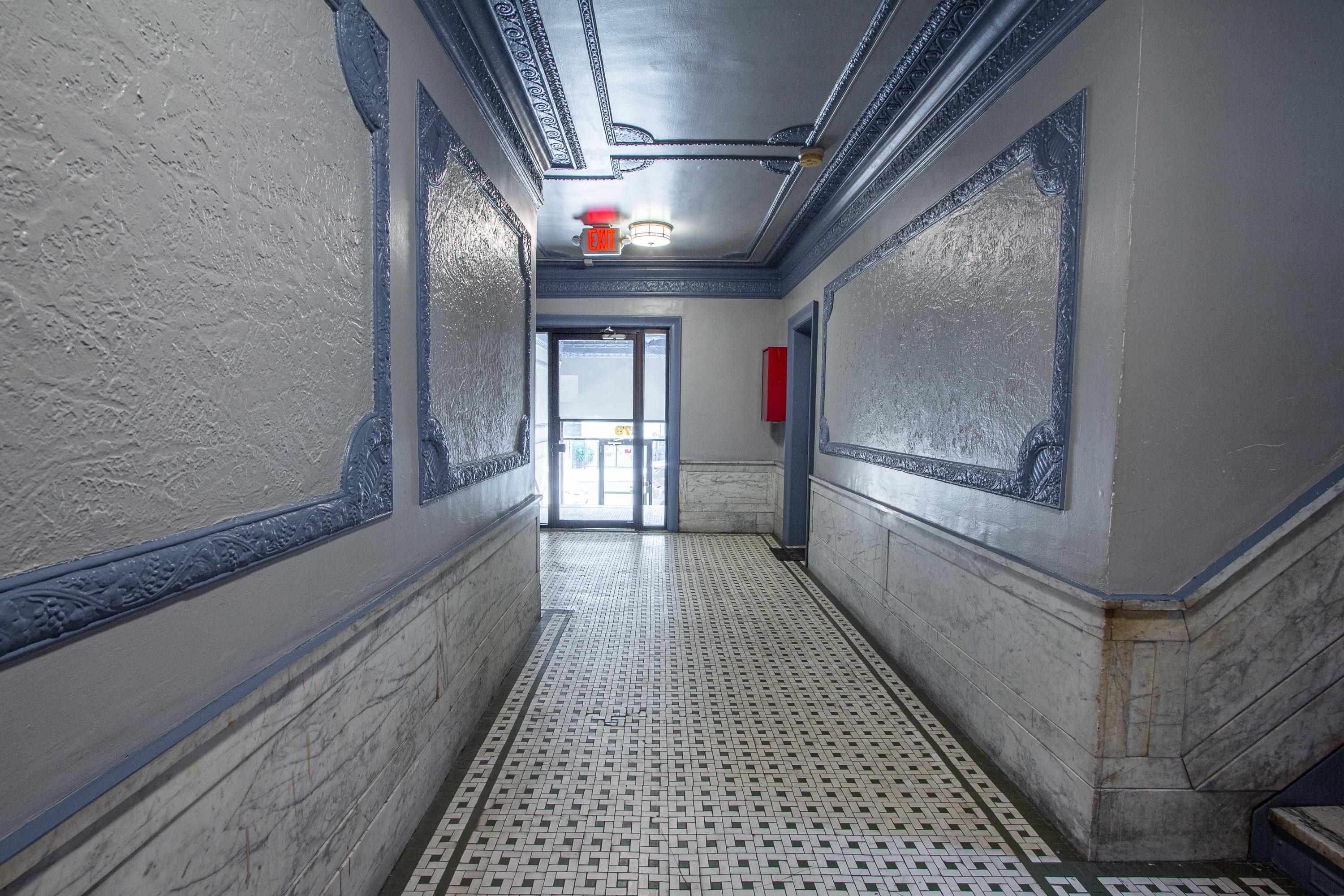 179 MANHATTAN AVE Unit: 2D