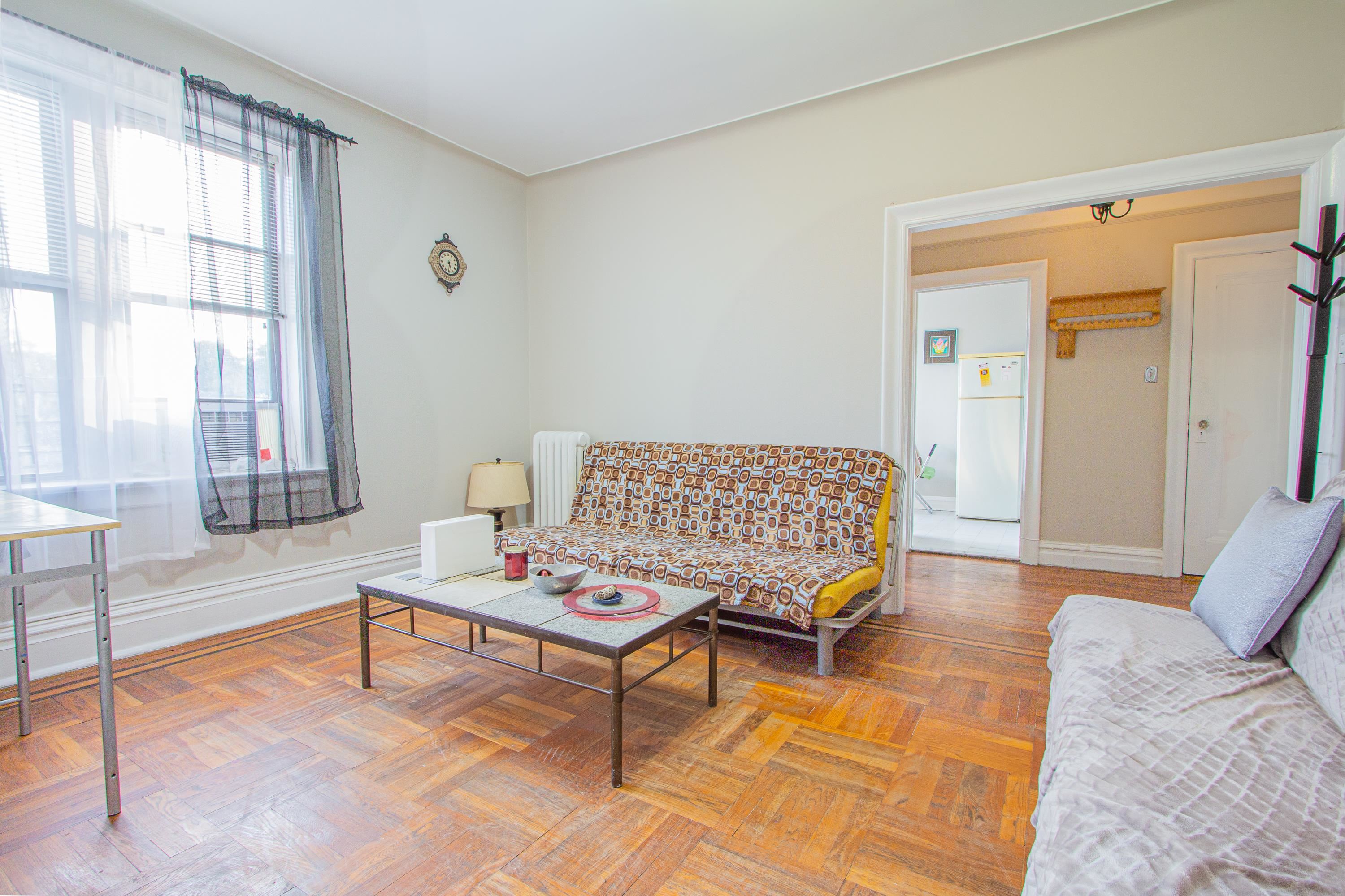179 MANHATTAN AVE Unit: 2D