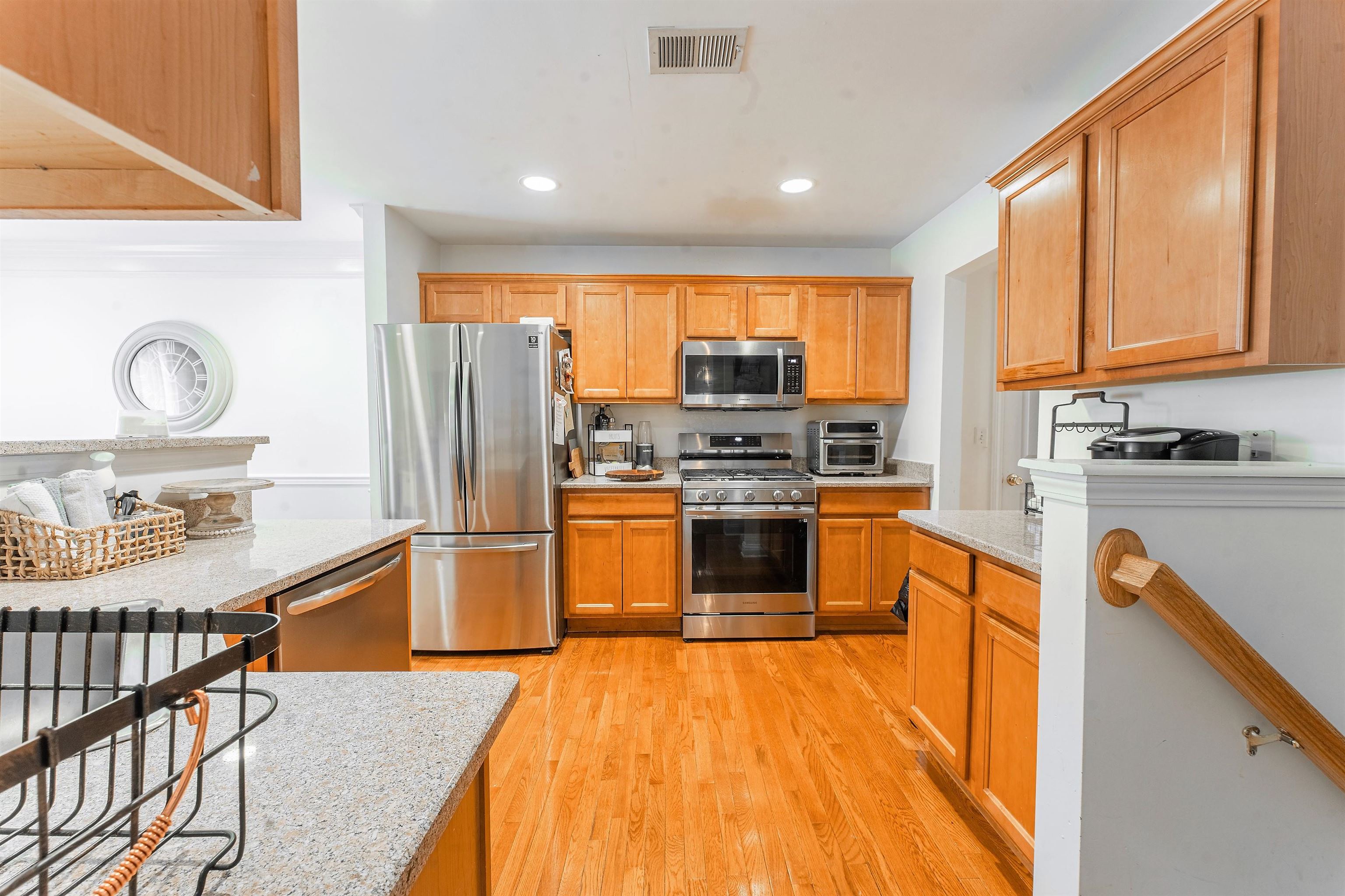 159 BLUE HERON DR