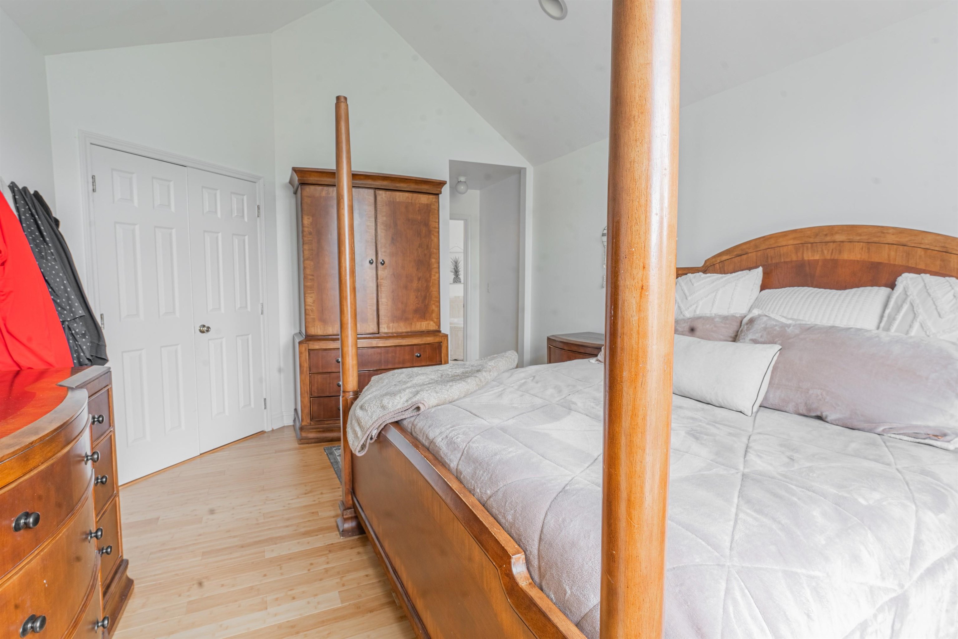 159 BLUE HERON DR