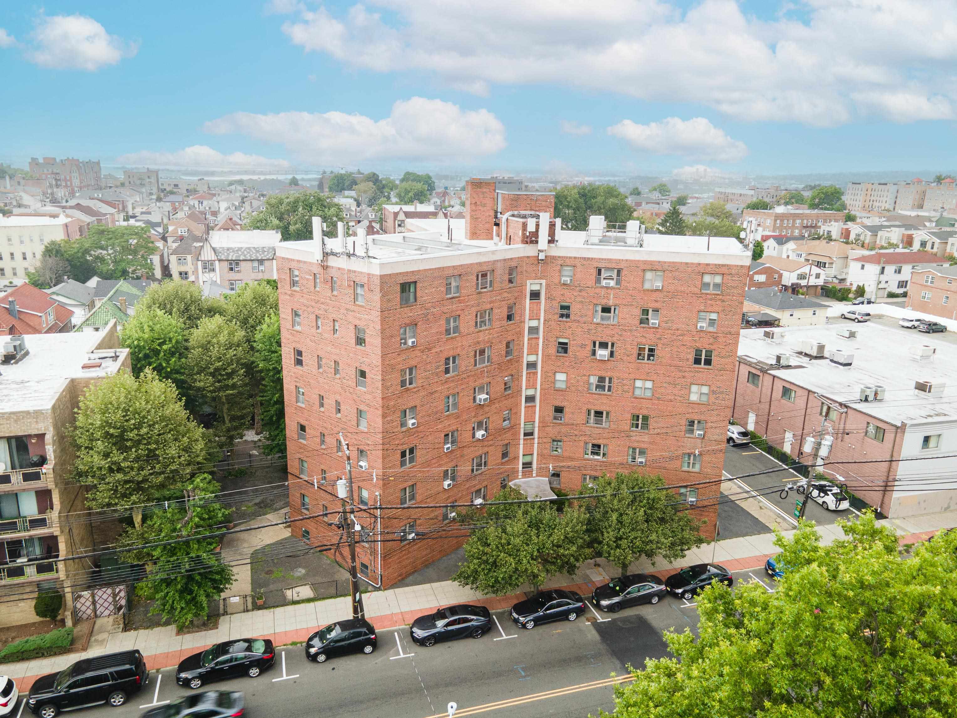 8811 BERGENLINE AVE Unit: 43
