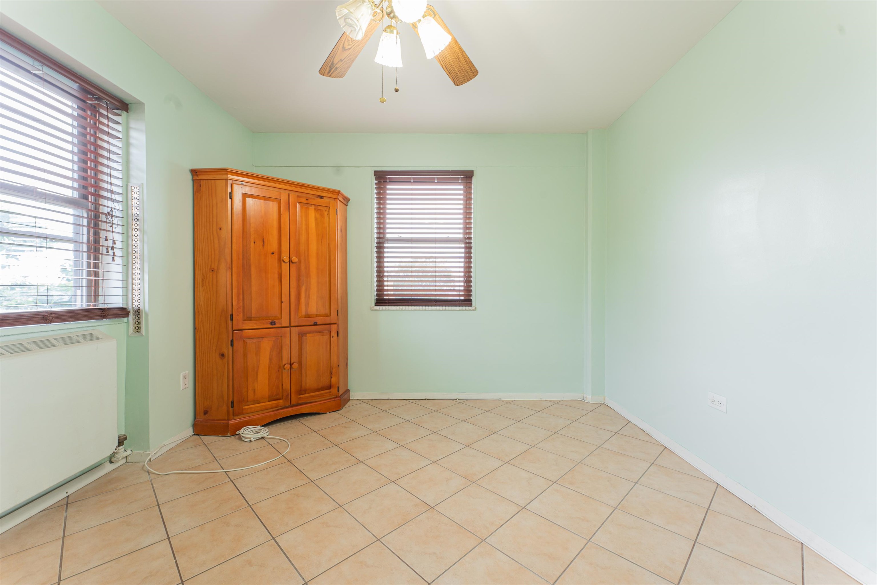 8811 BERGENLINE AVE Unit: 43