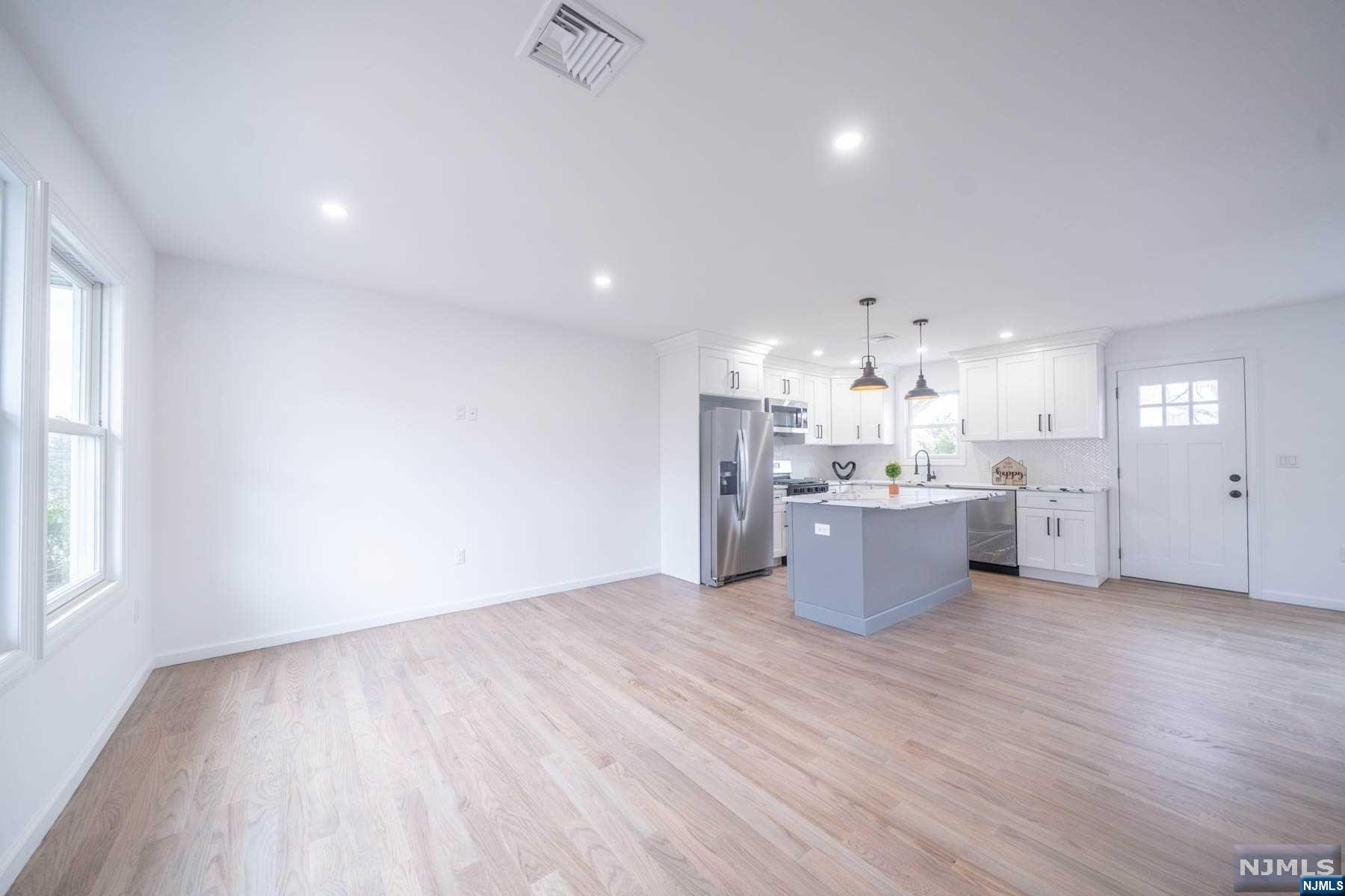 308 Outwater Lane