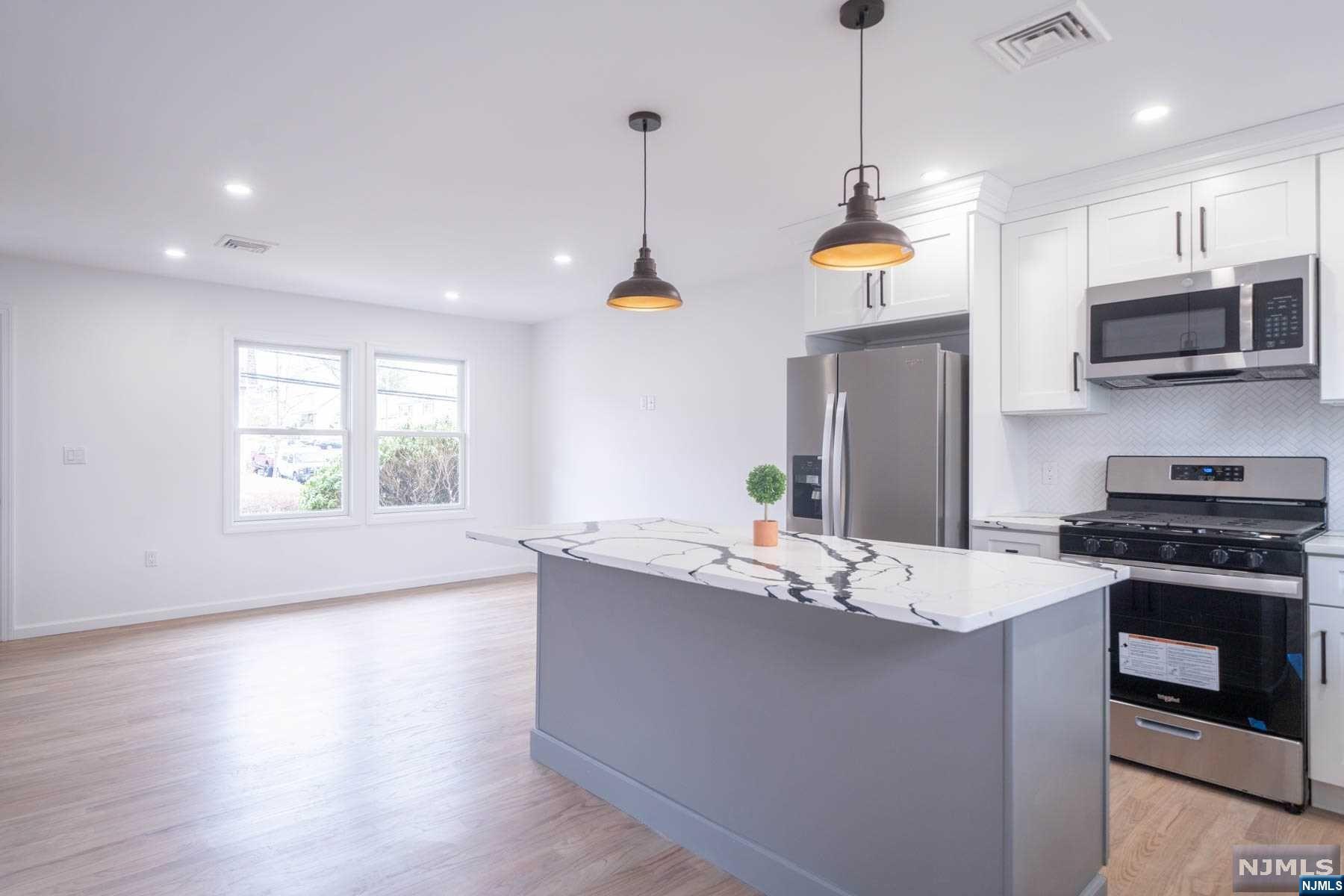 308 Outwater Lane
