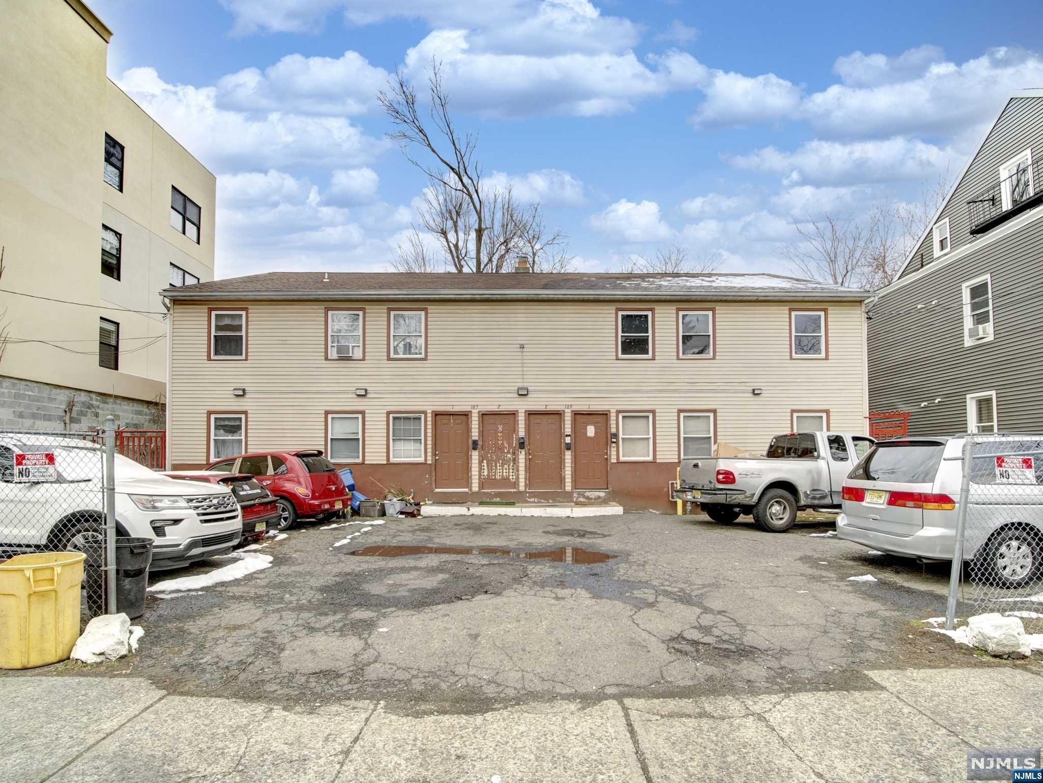 165-169 Godwin Avenue