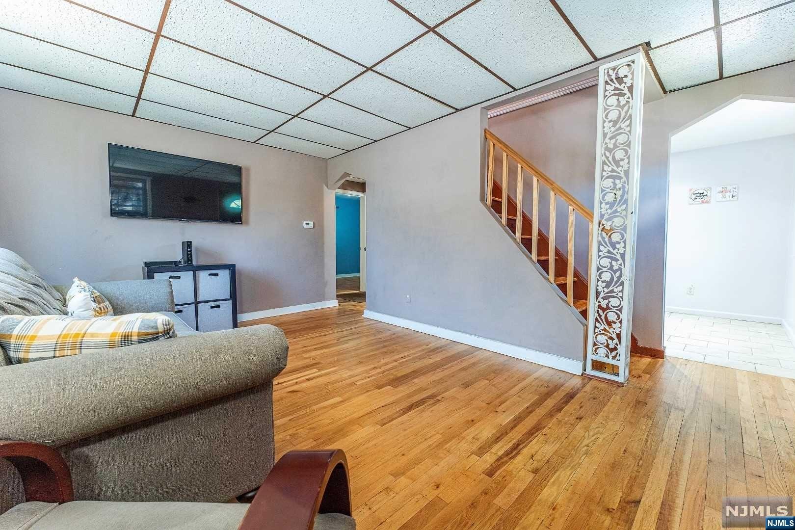 754 Teneyck Avenue