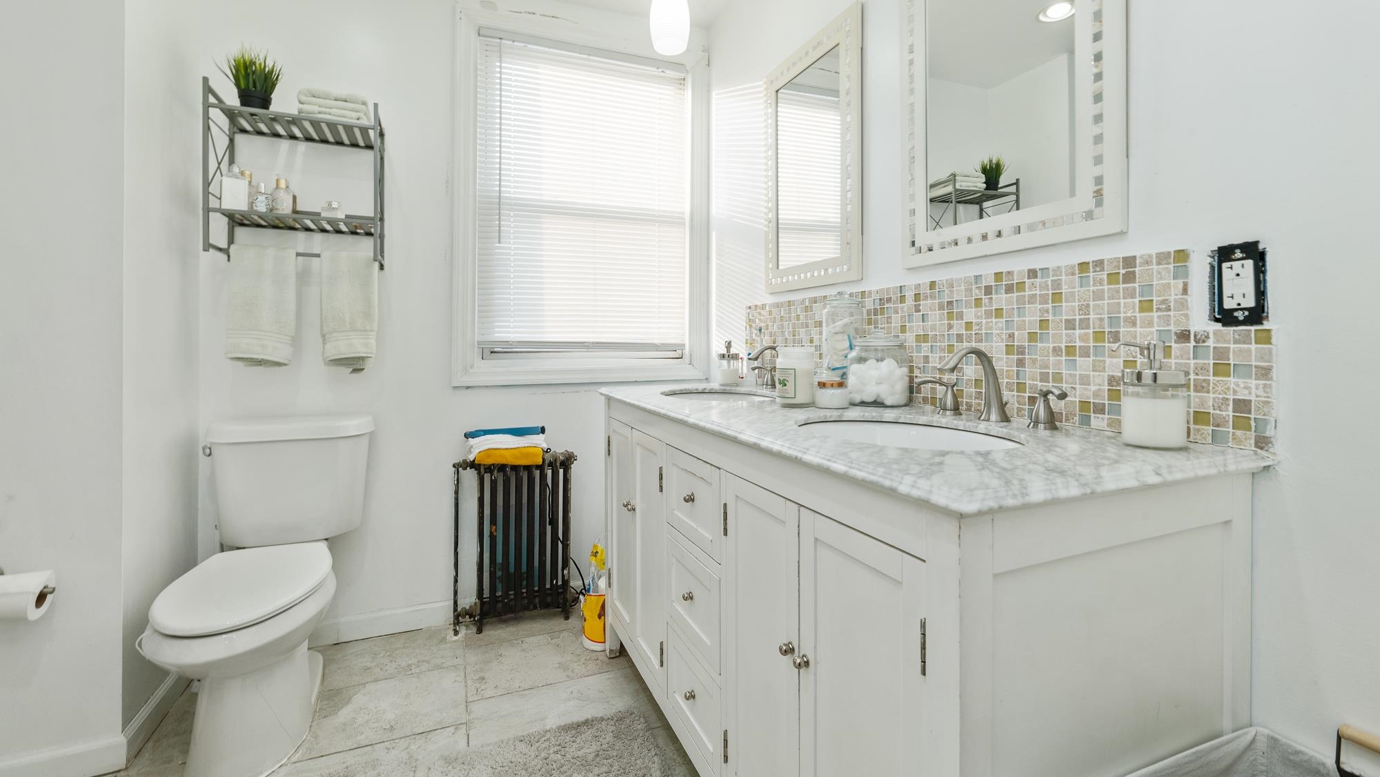 125 WEST 25TH ST