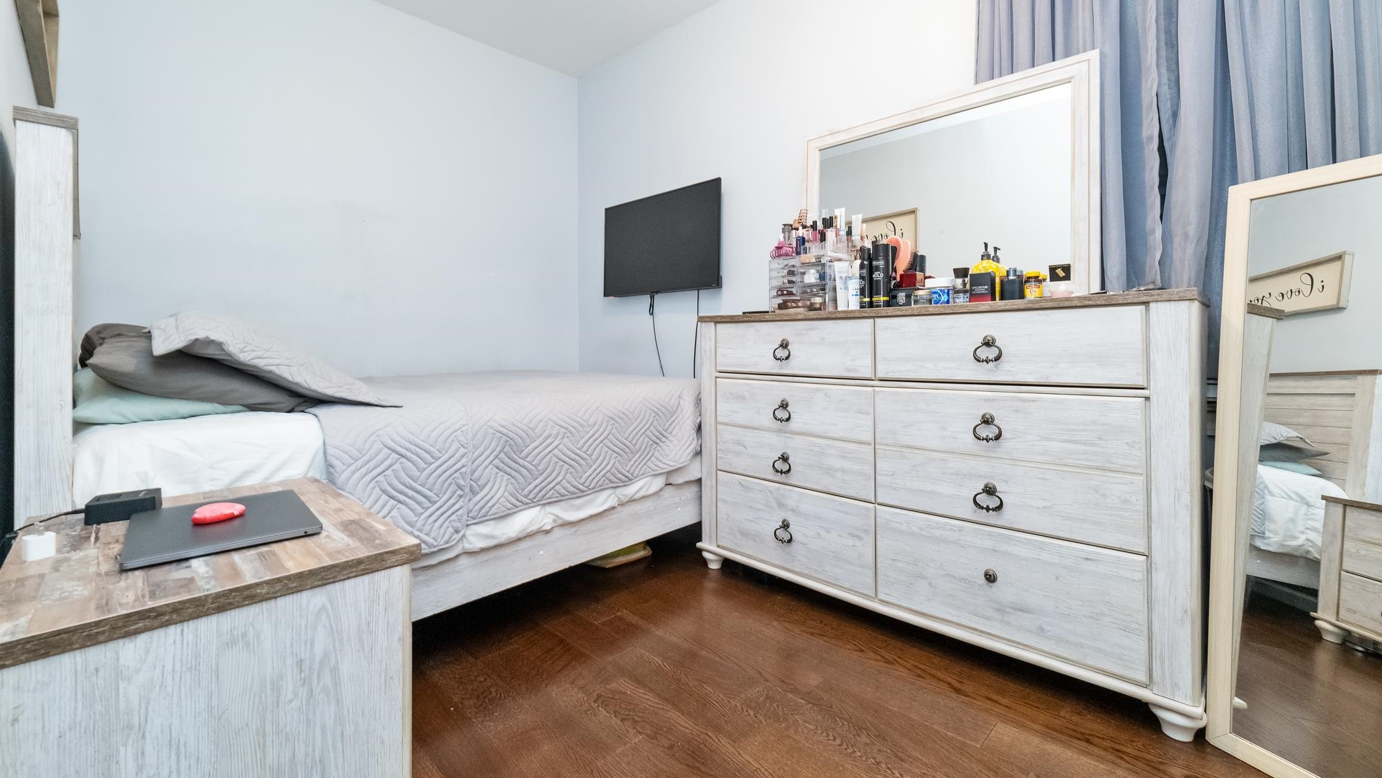 125 WEST 25TH ST
