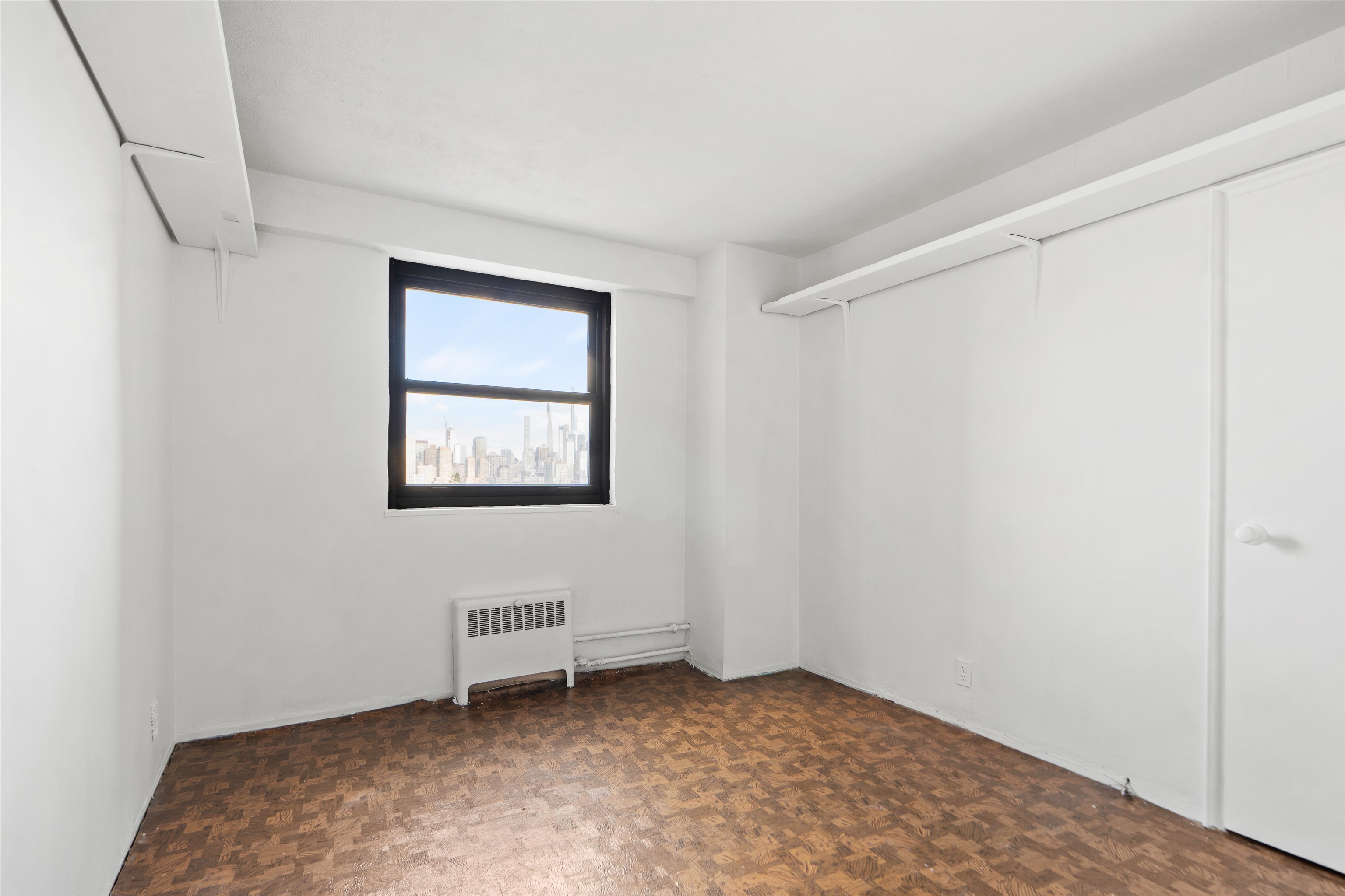 6515 BLVD EAST Unit: 4J
