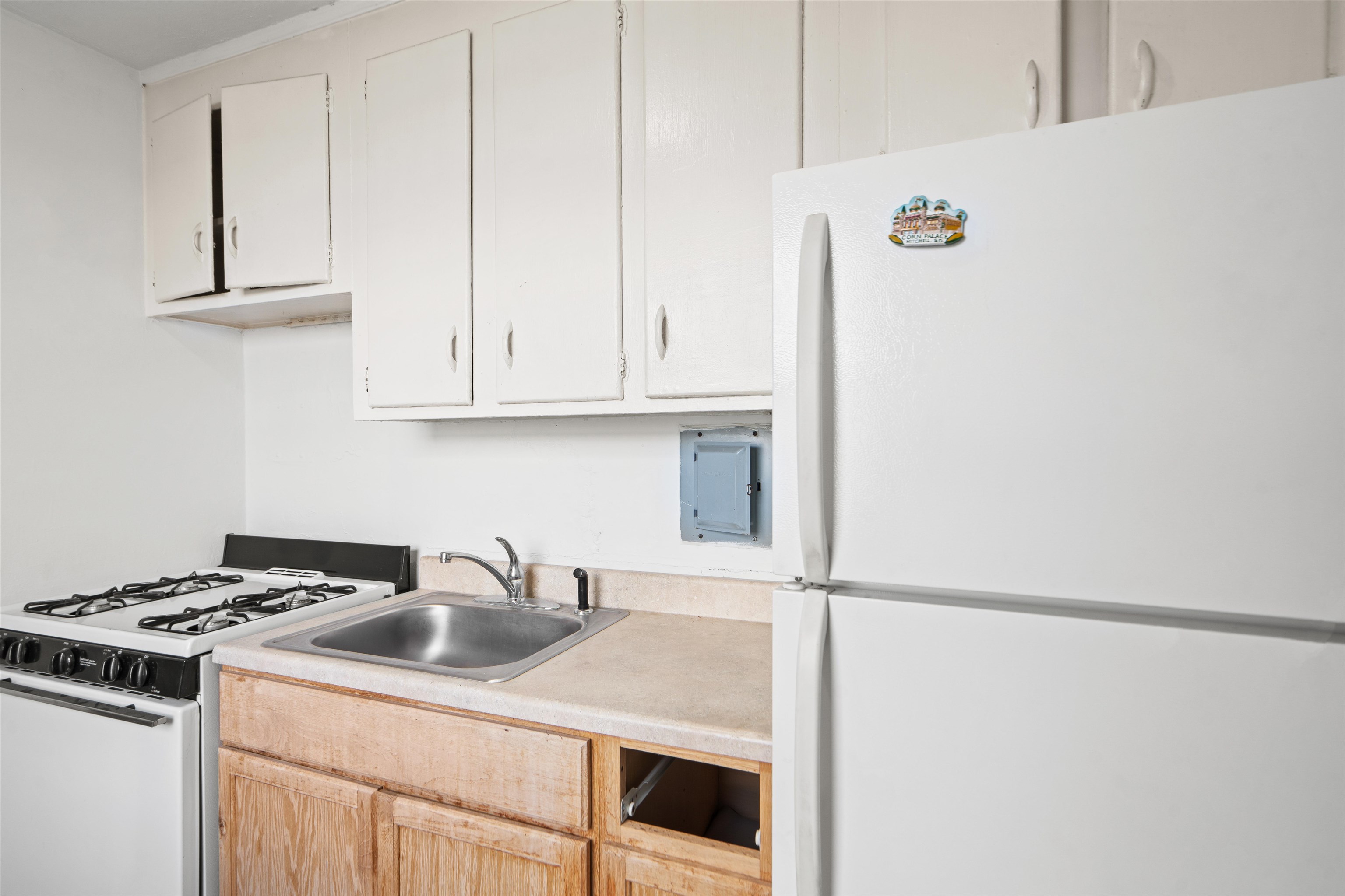 6515 BLVD EAST Unit: 4J