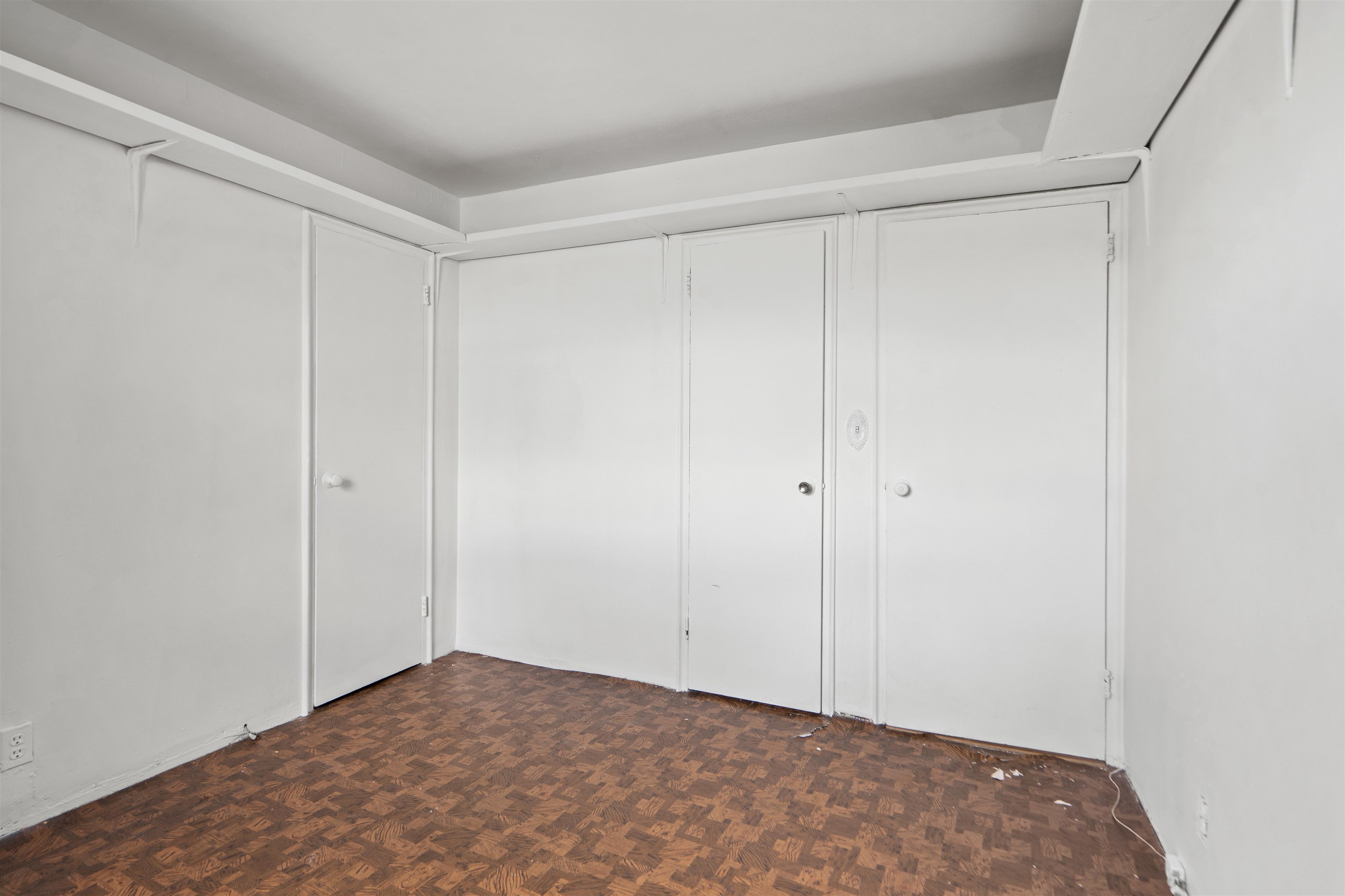 6515 BLVD EAST Unit: 4J