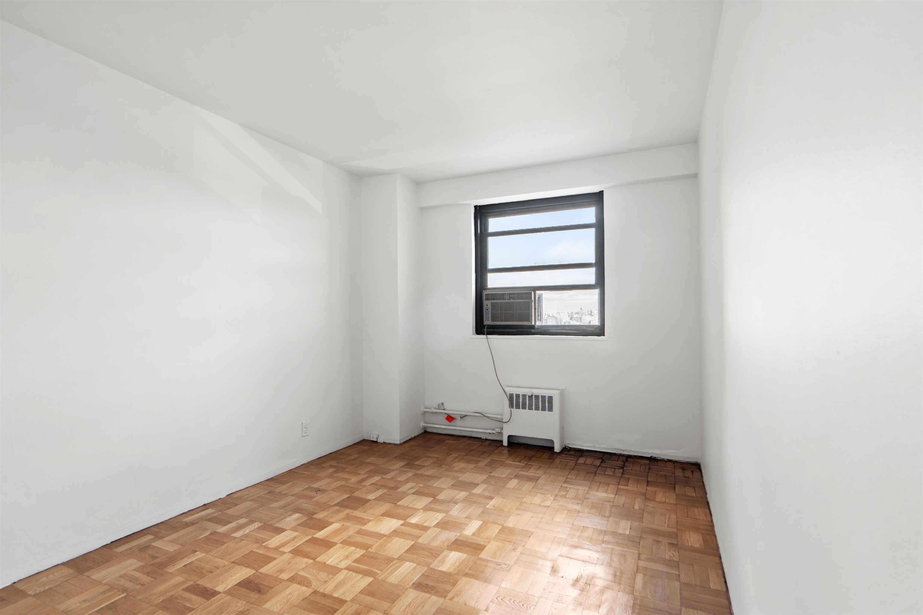 6515 BLVD EAST Unit: 4J