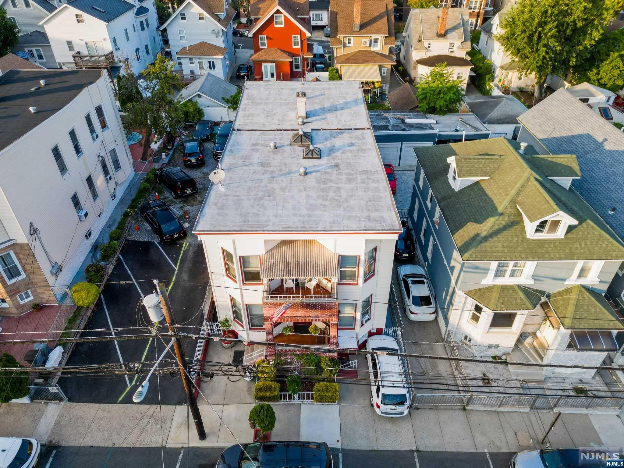 312 72nd Street