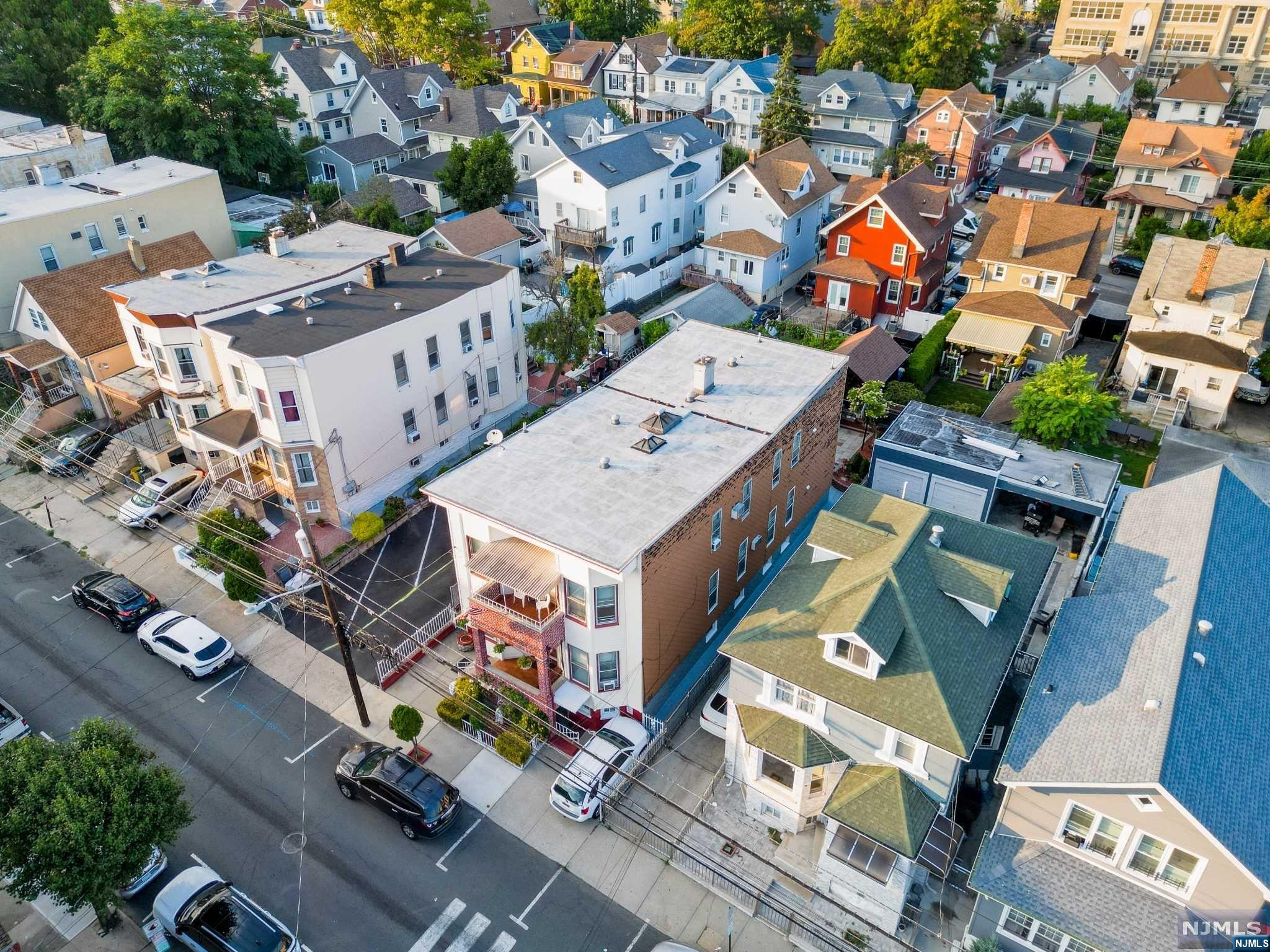 312 72nd Street