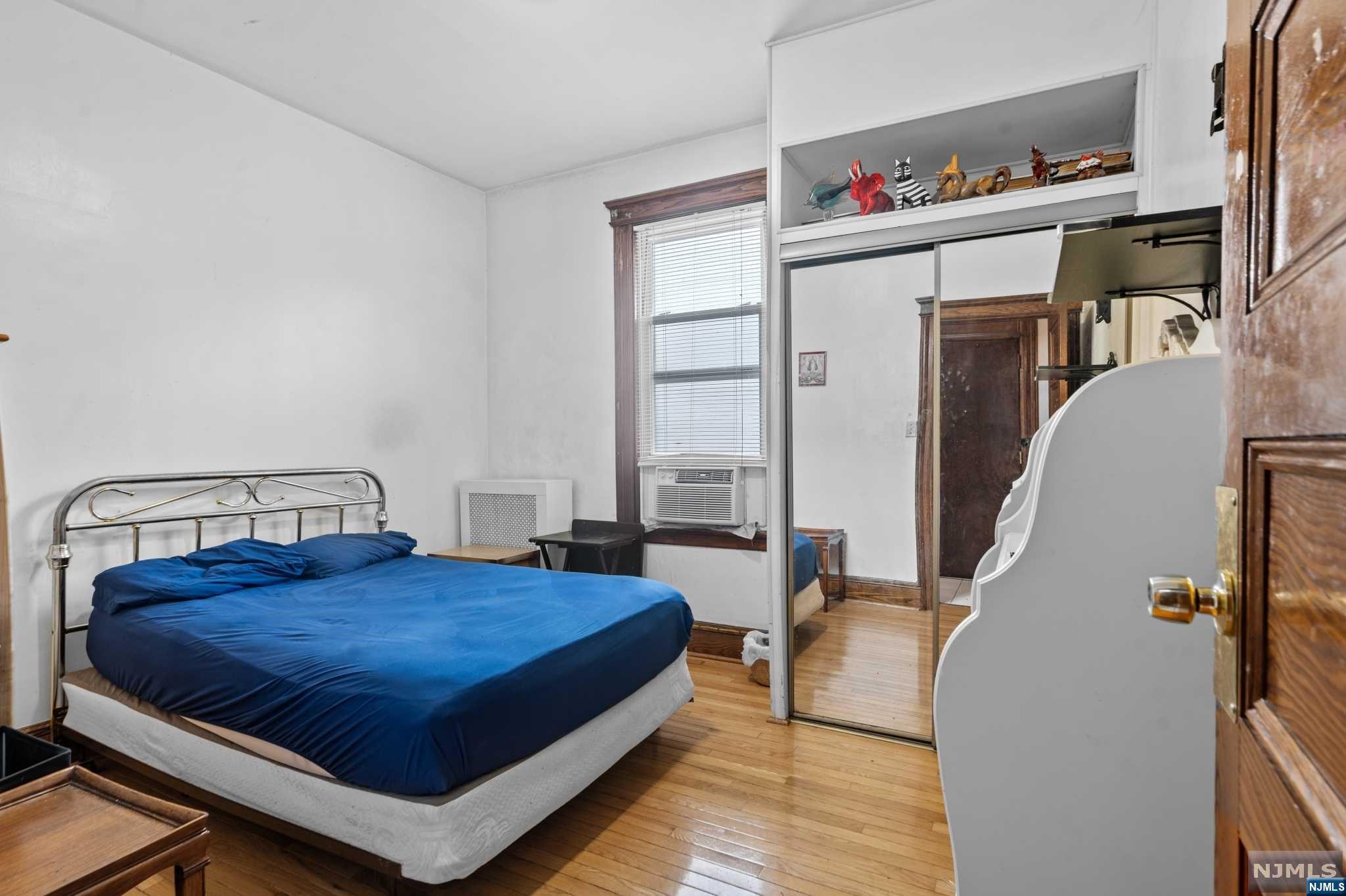 312 72nd Street