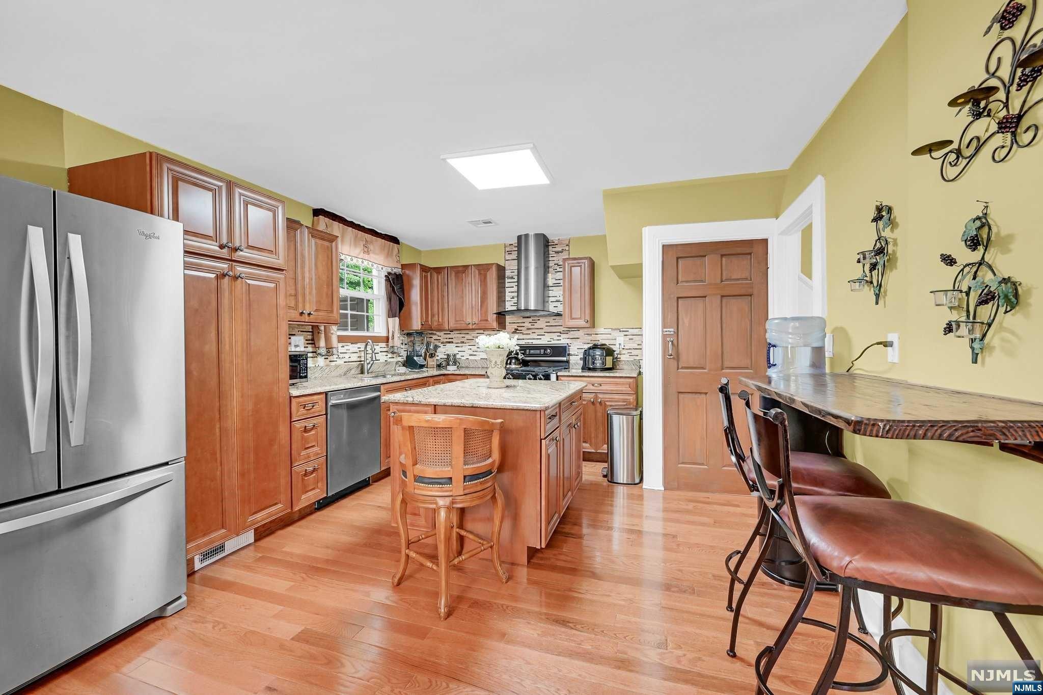 35 Mertz Avenue