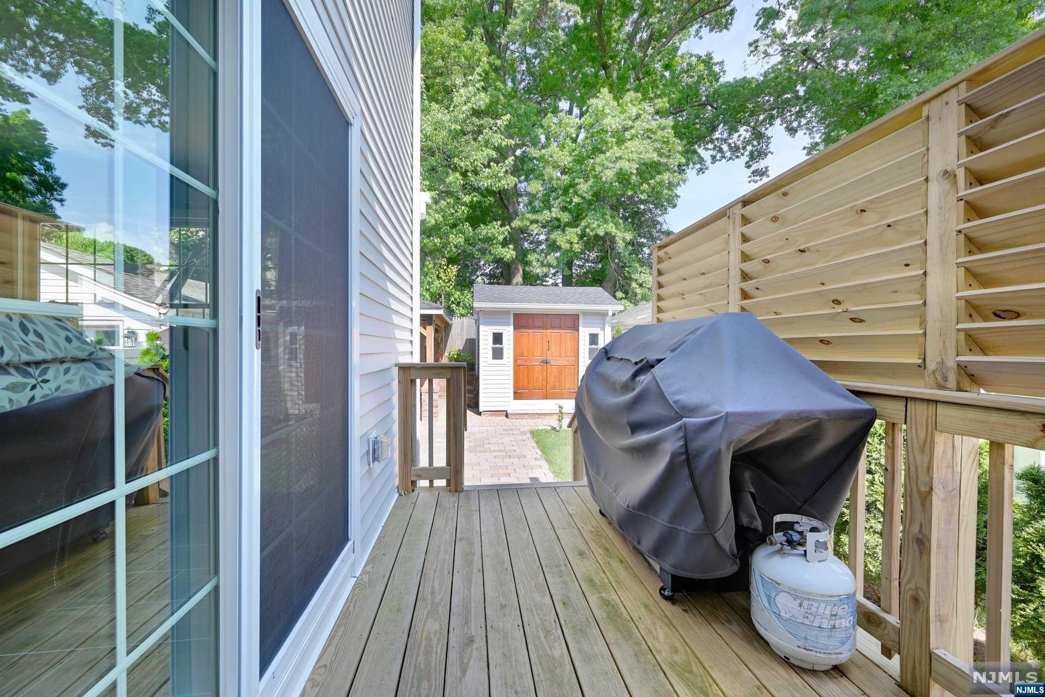 35 Mertz Avenue