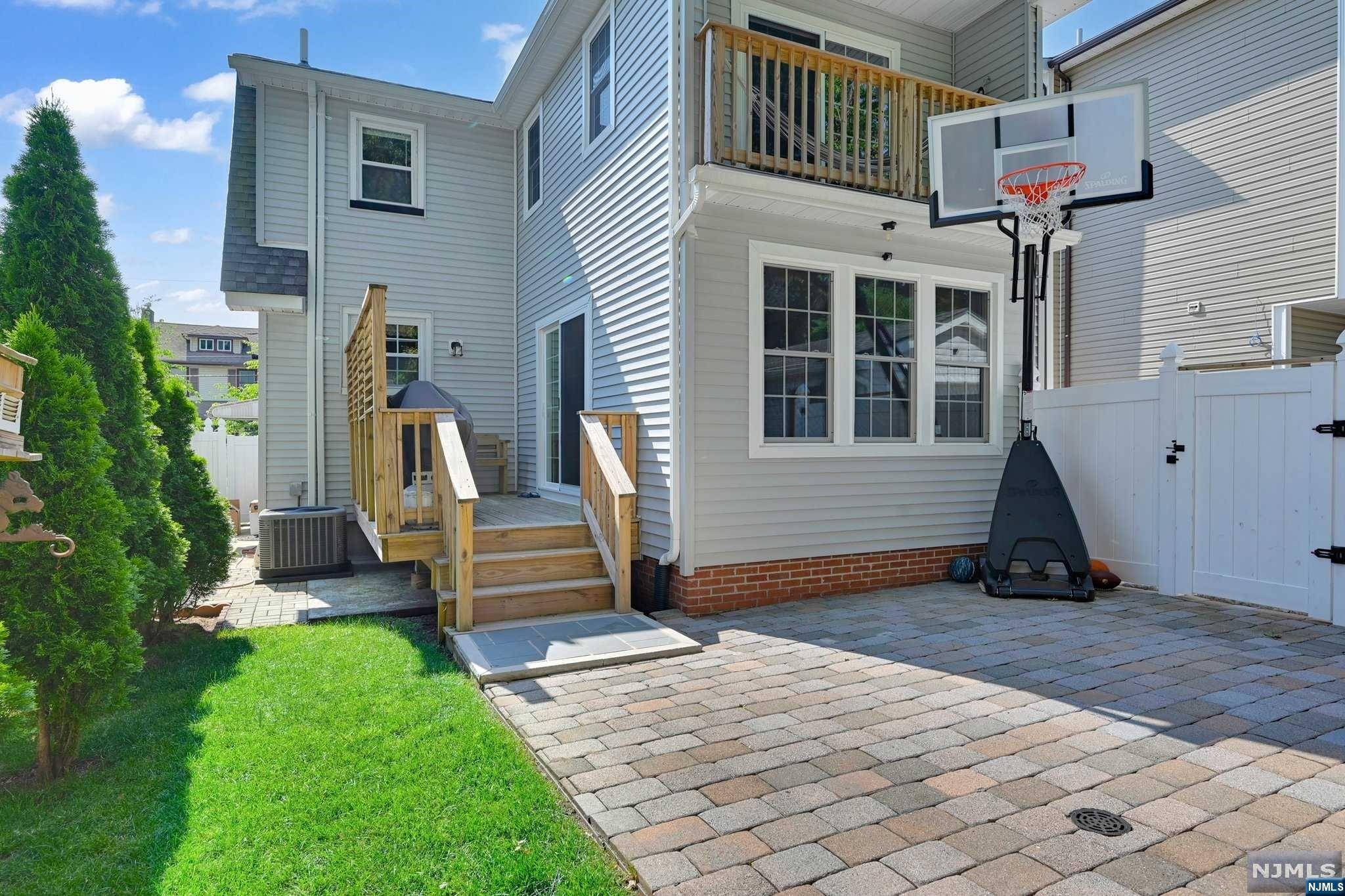35 Mertz Avenue