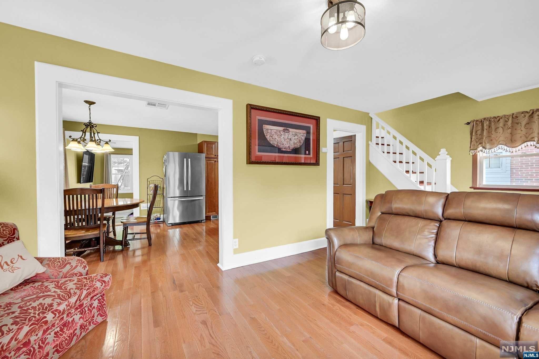 35 Mertz Avenue