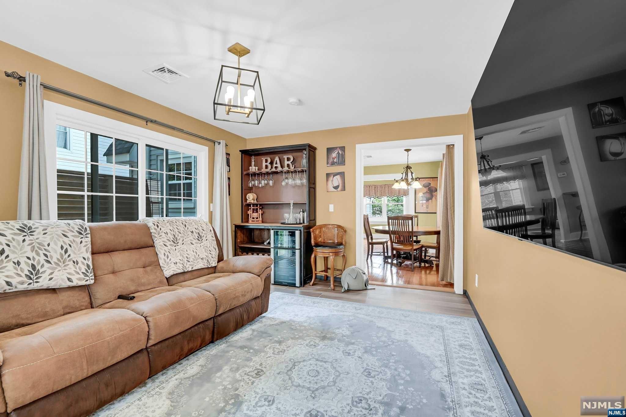 35 Mertz Avenue