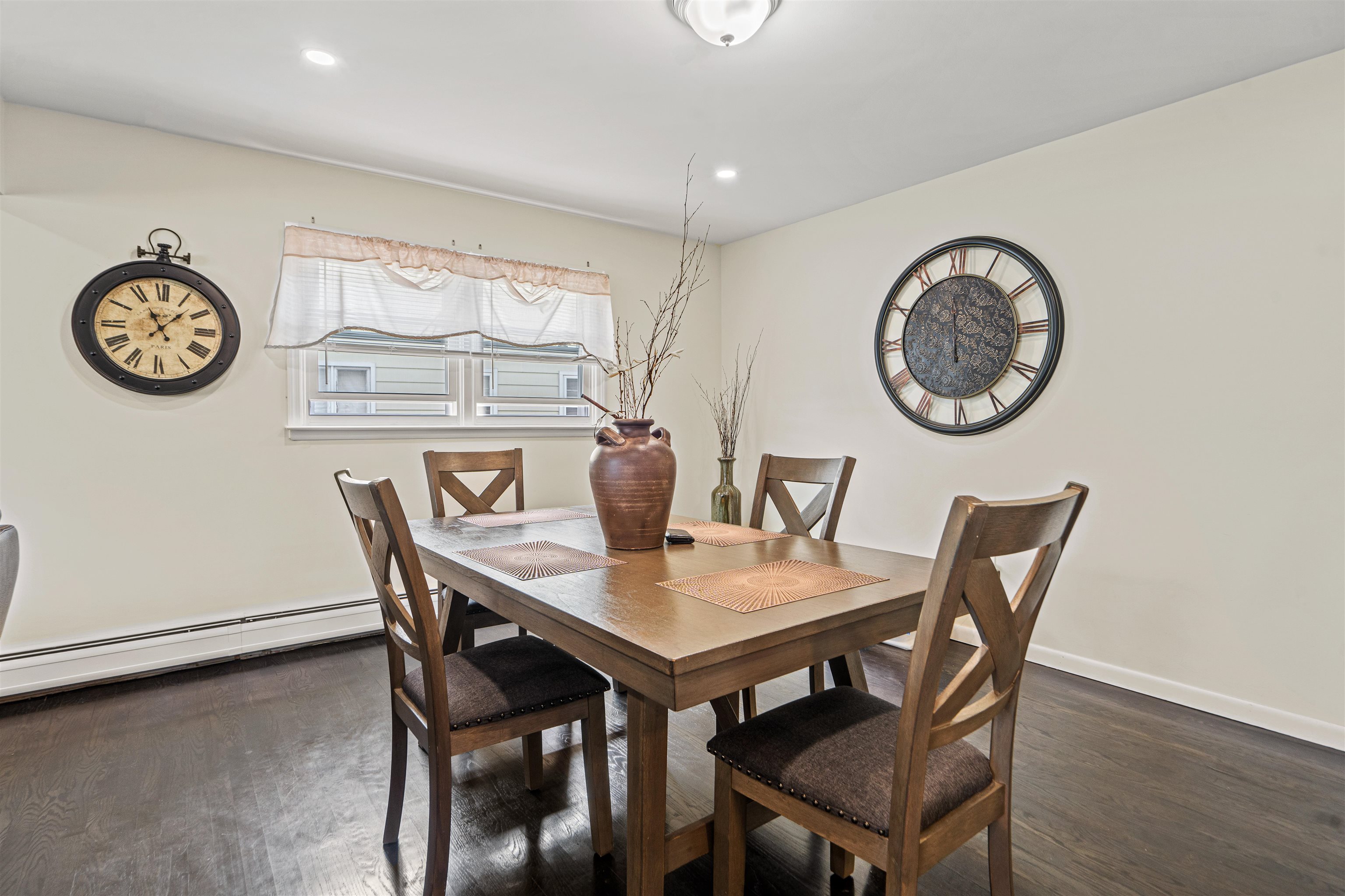 5 ACORN RD