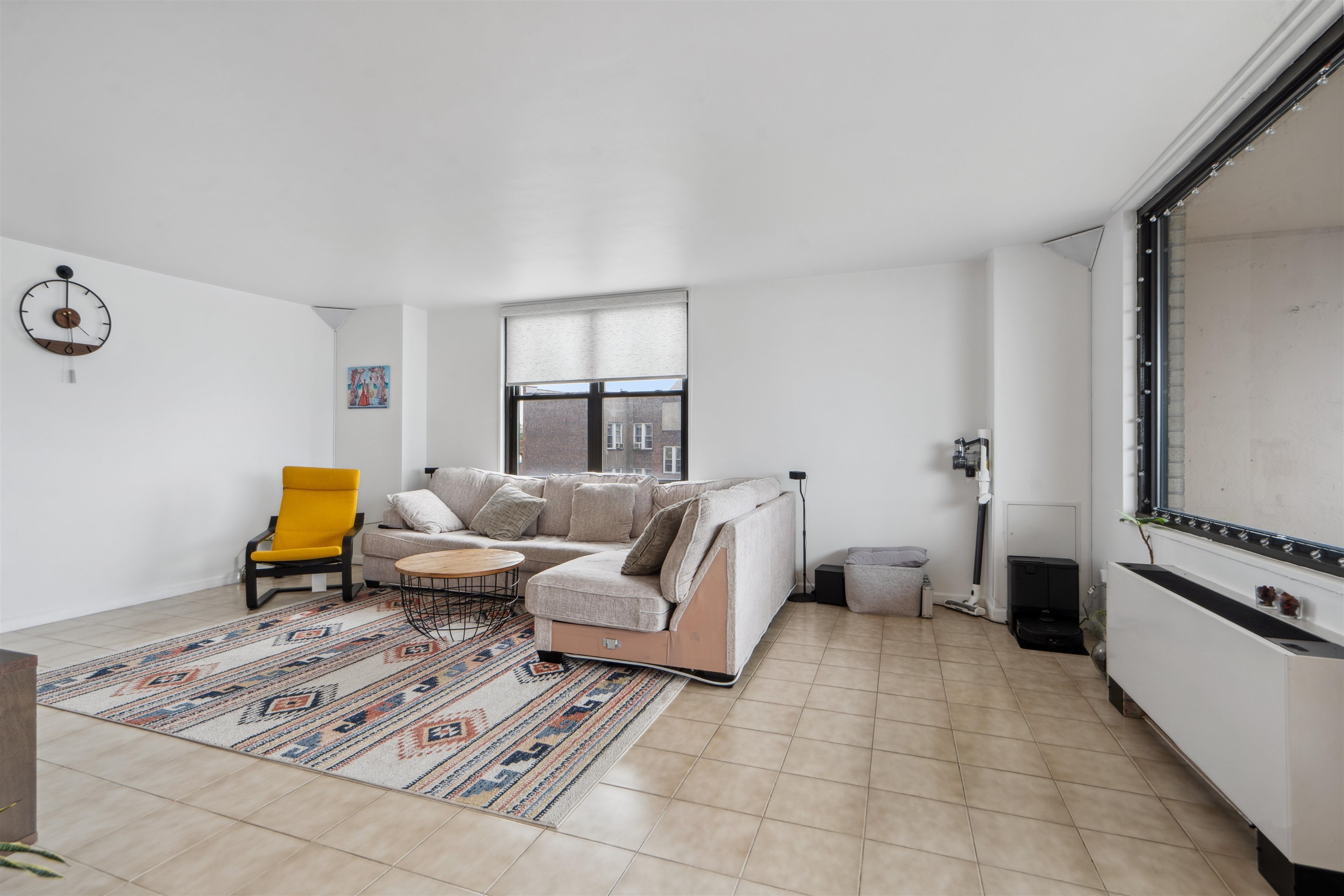 380 MOUNTAIN RD Unit: 403