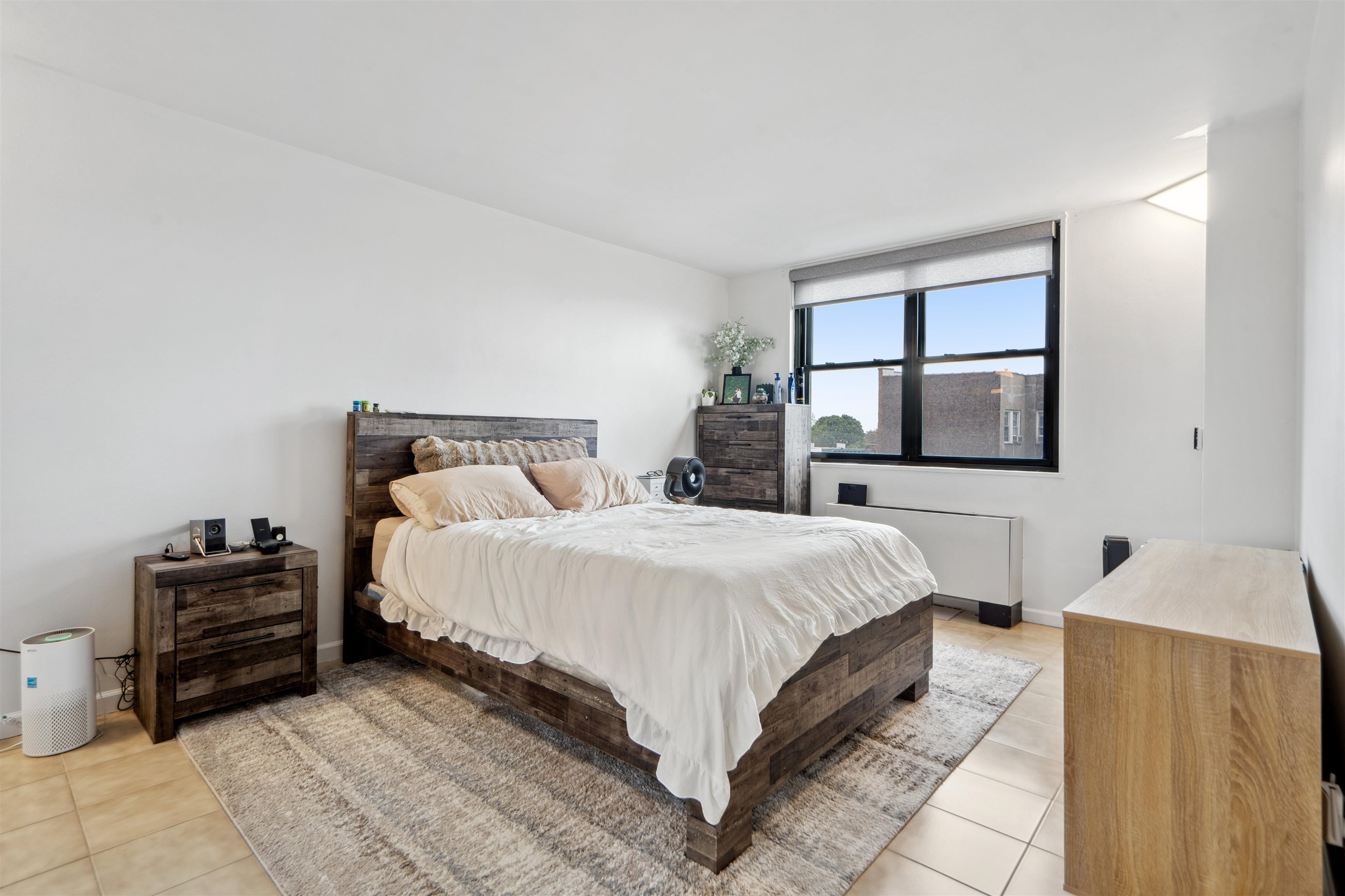 380 MOUNTAIN RD Unit: 403