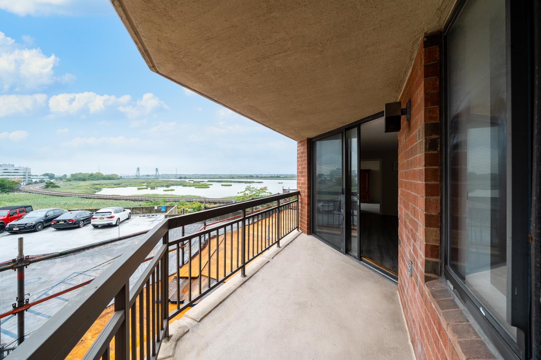 232 HARMON COVE TOWER Unit: 232