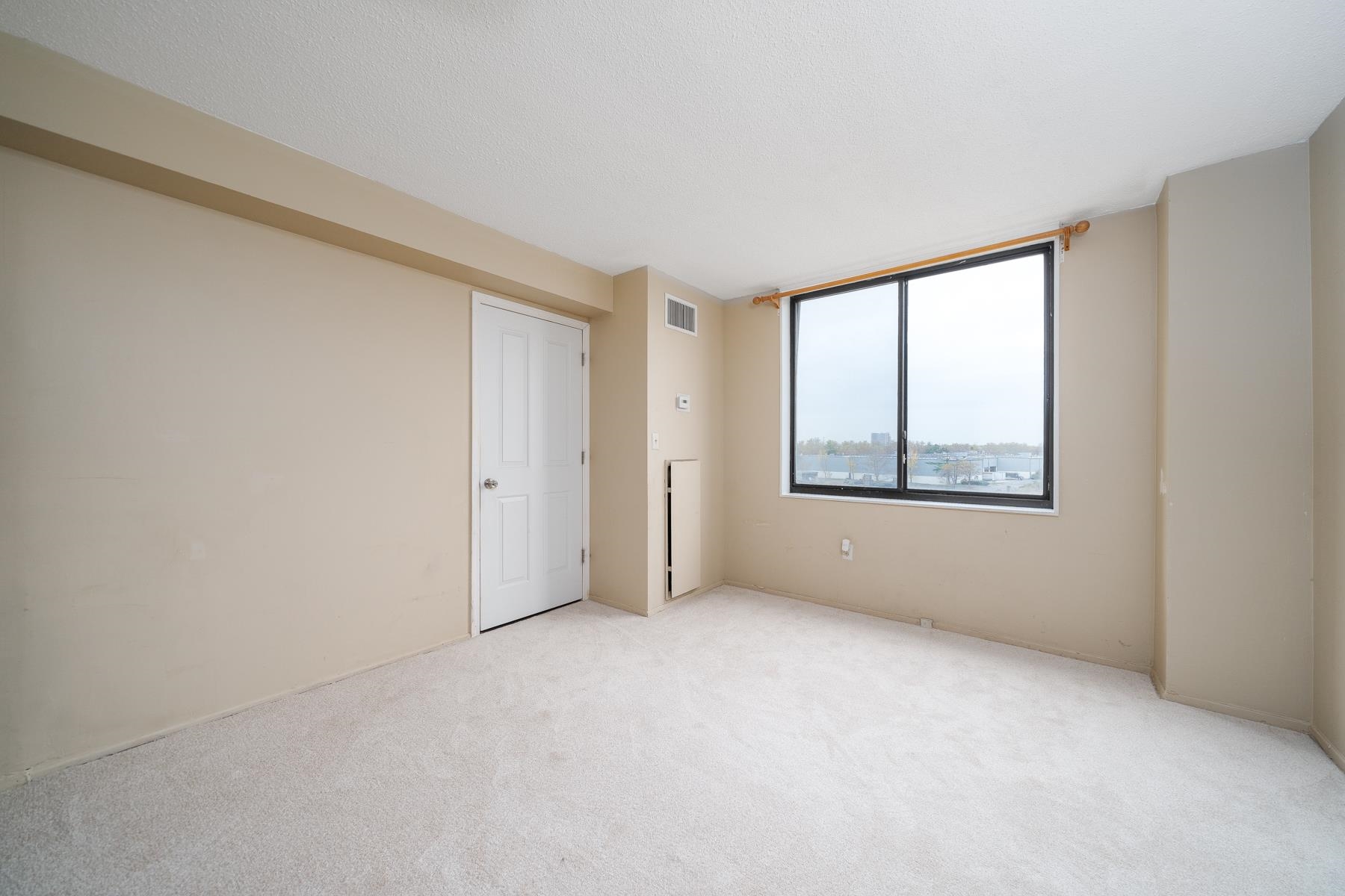 232 HARMON COVE TOWER Unit: 232