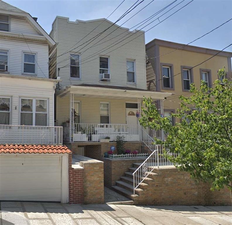 619 38TH ST Unit: Ground Level